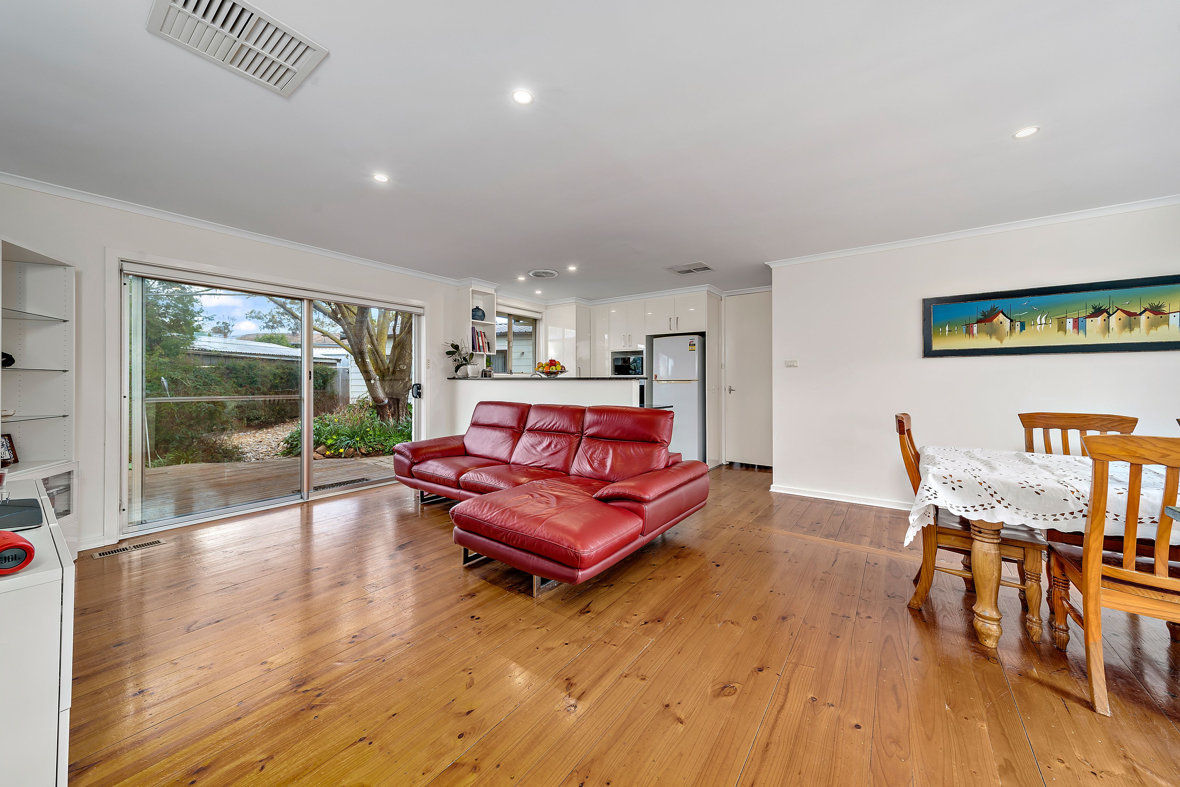 6 Carlton Place, Holt, ACT 2615