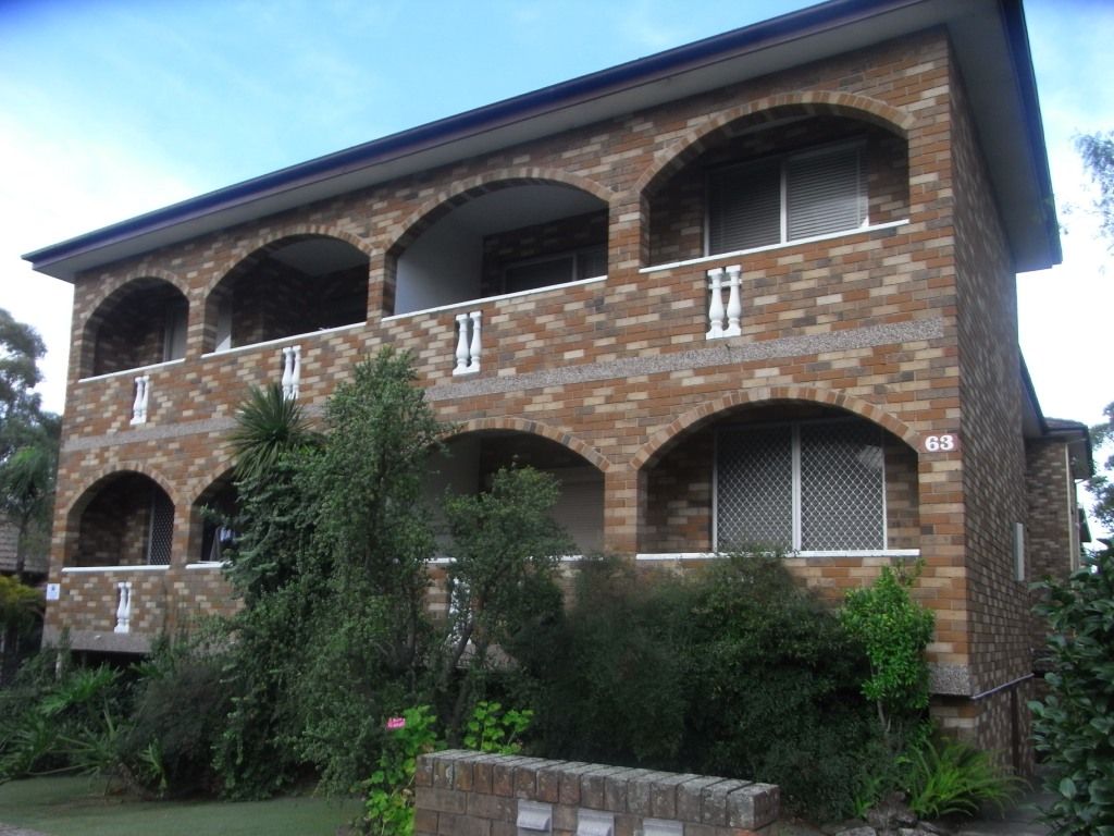 4/63 WONIORA Road, Hurstville, NSW 2220