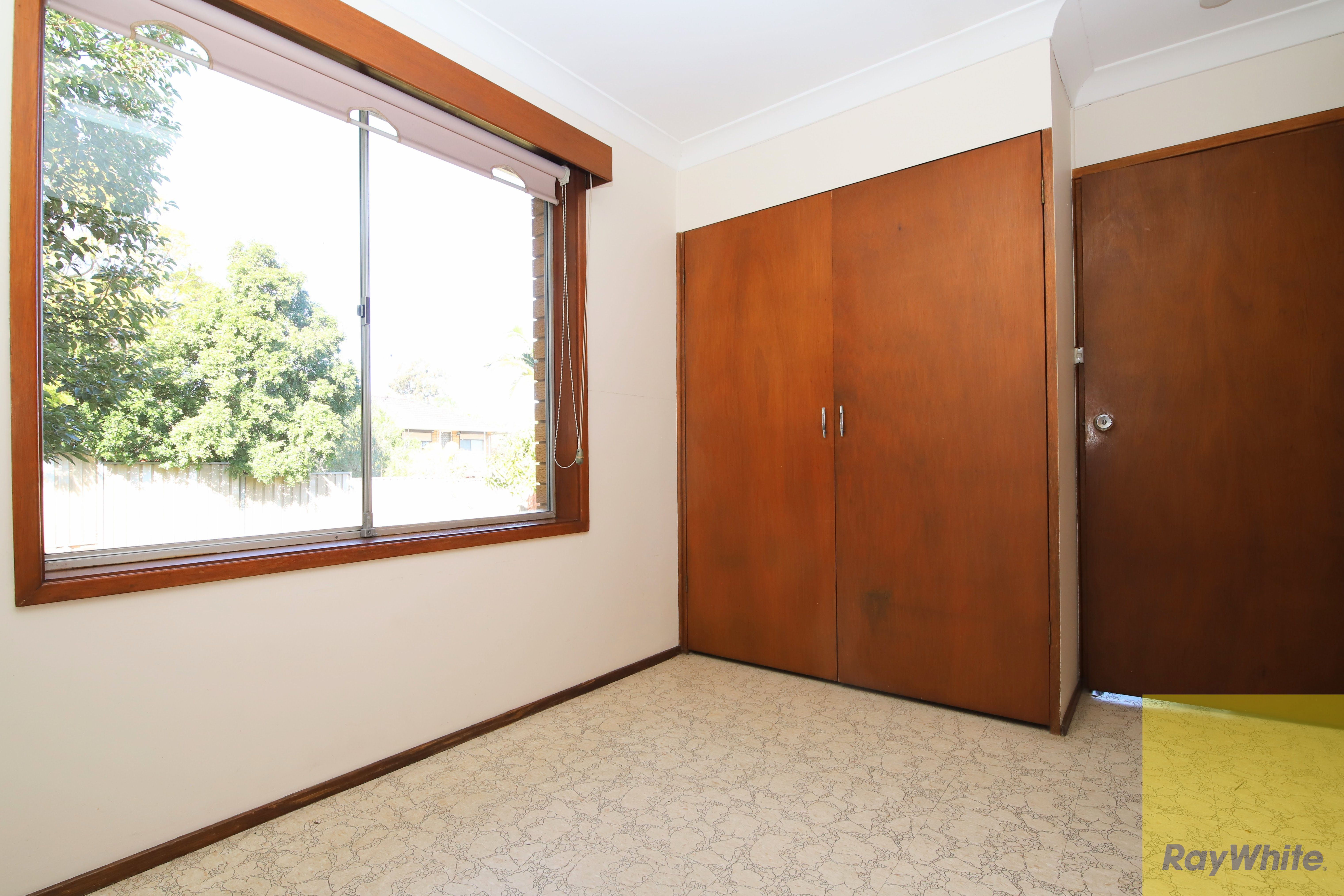 6 Cumberland Avenue — photo 8 of 10