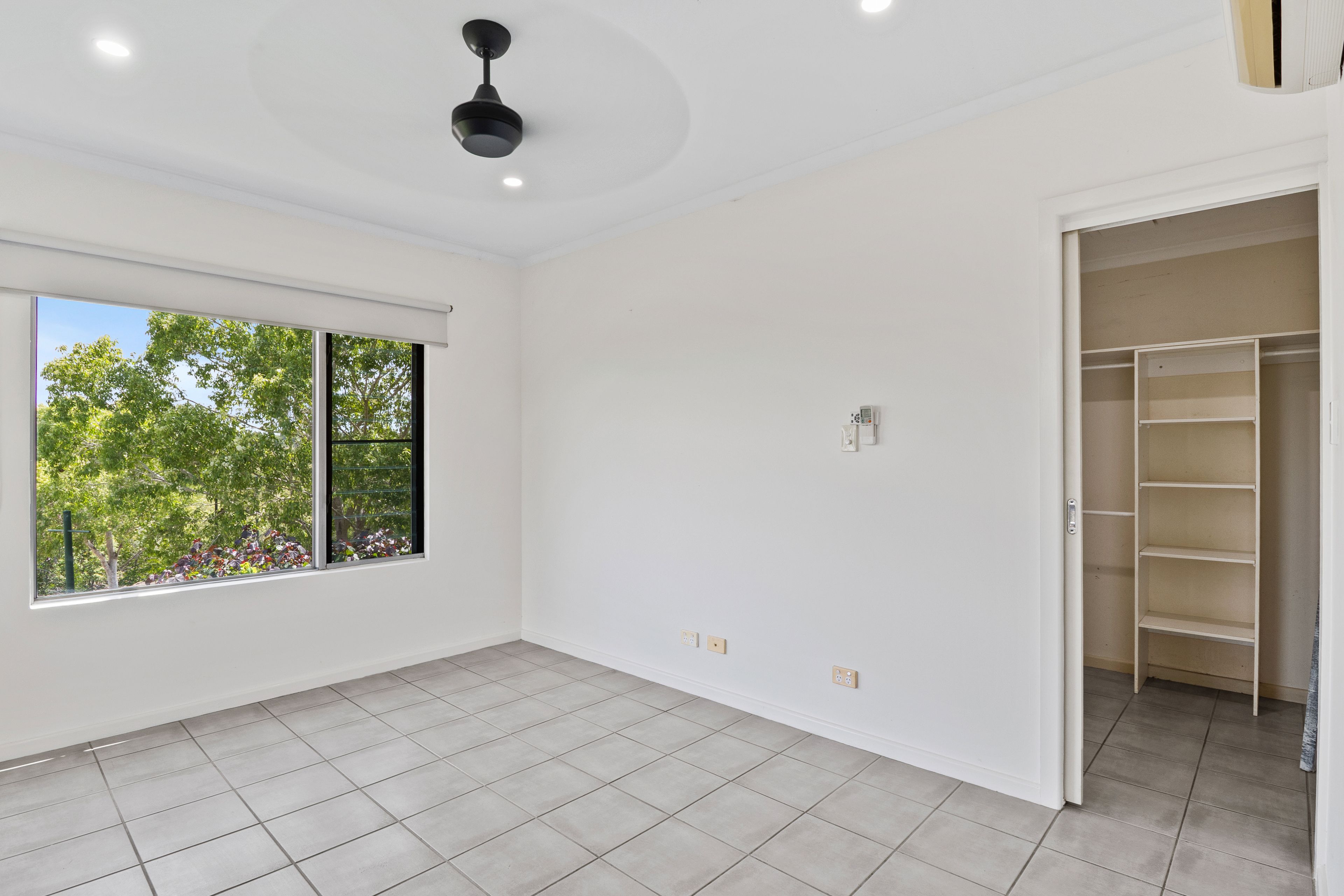 6/1 Michie Court — photo 11 of 14