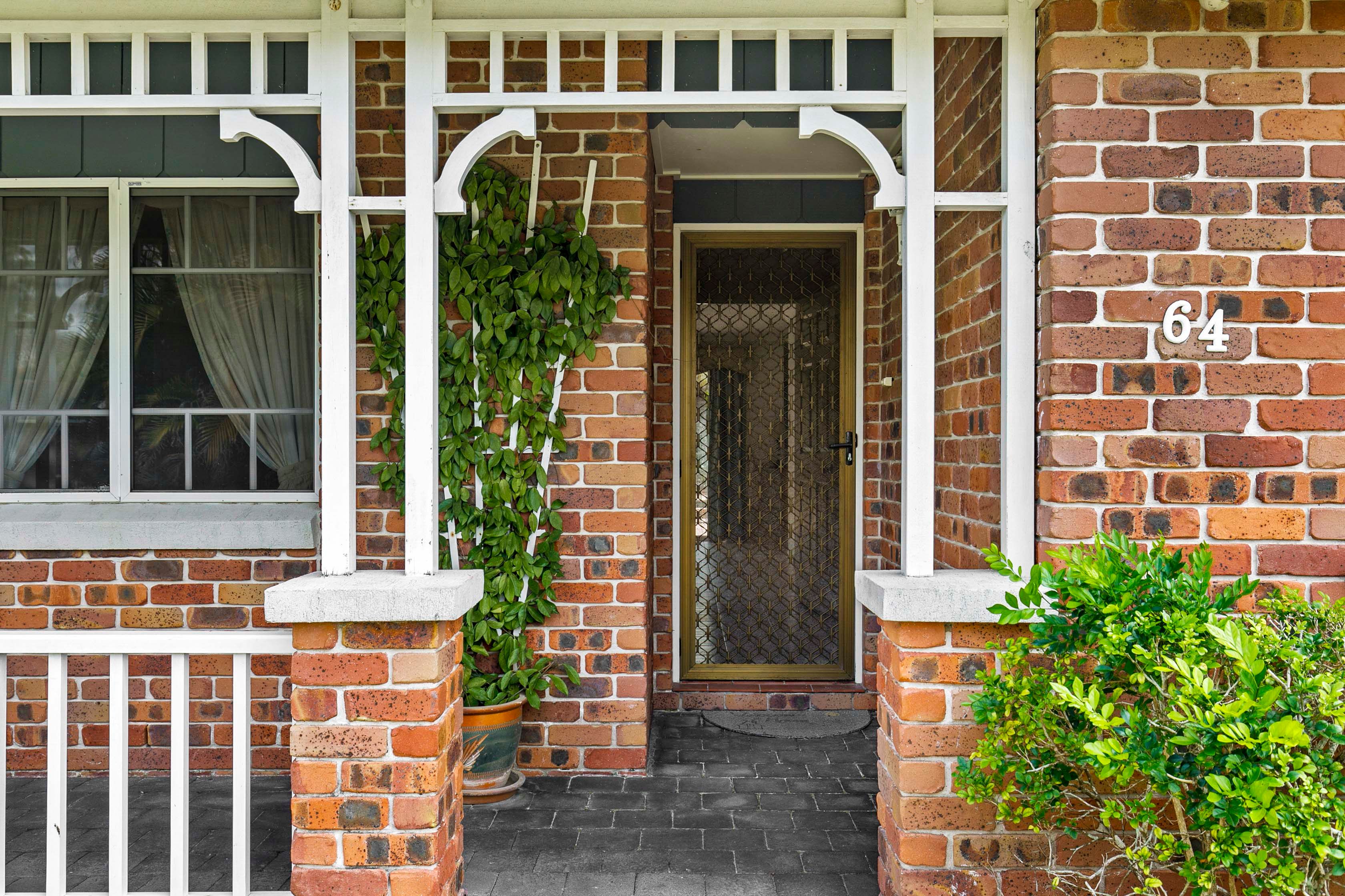 64 Honeysuckle Avenue, Kawungan, QLD 4655