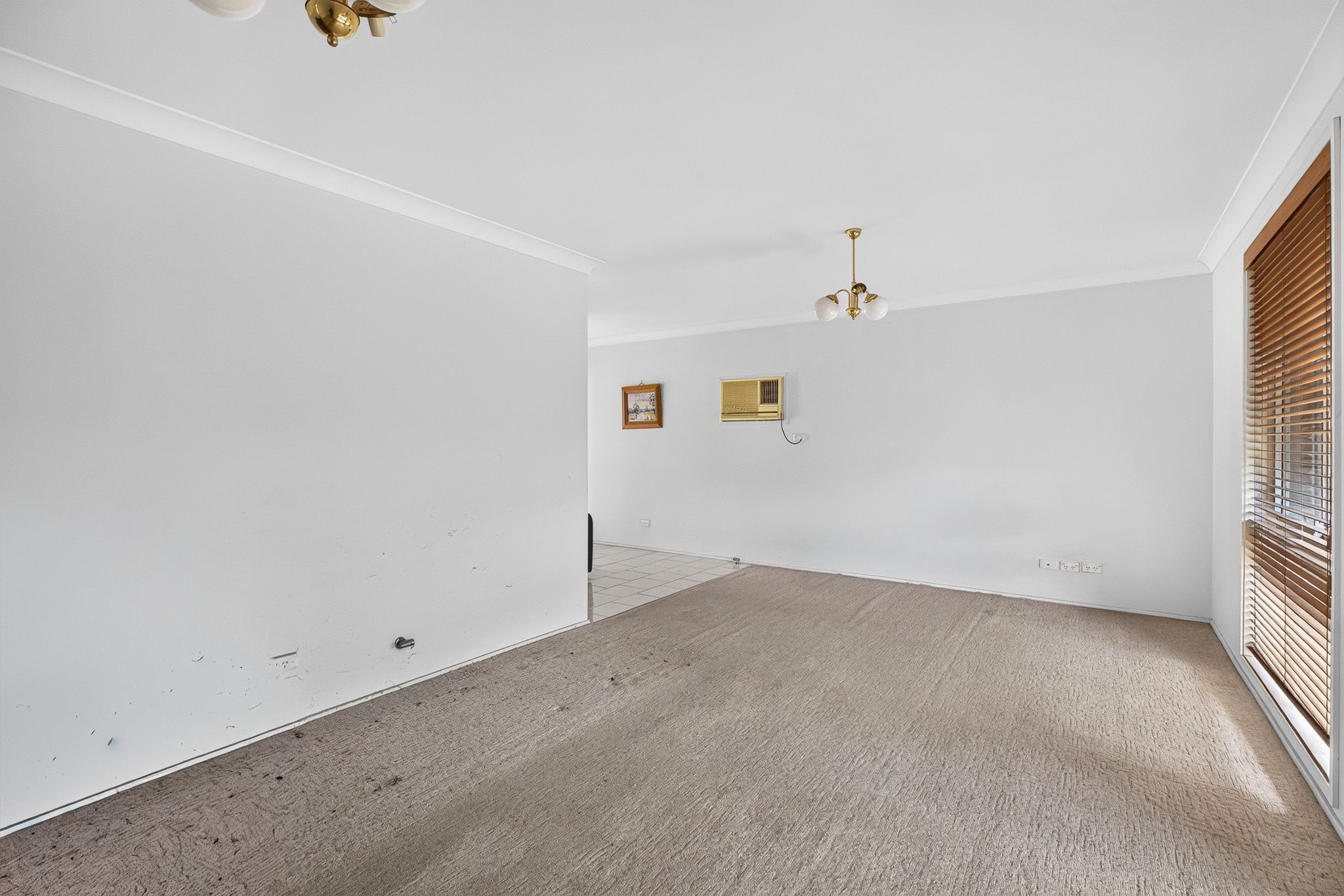87 Boomerang Crescent — photo 9 of 27