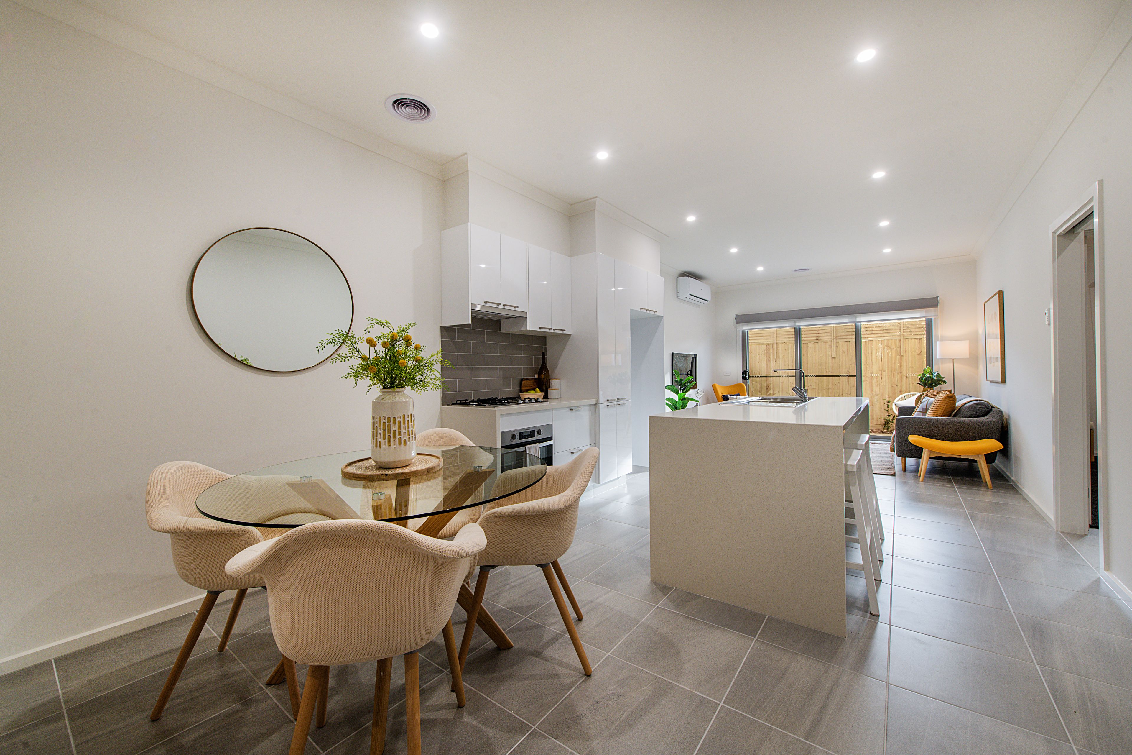 2/46 Birkenhead Drive, Kilsyth, VIC 3137