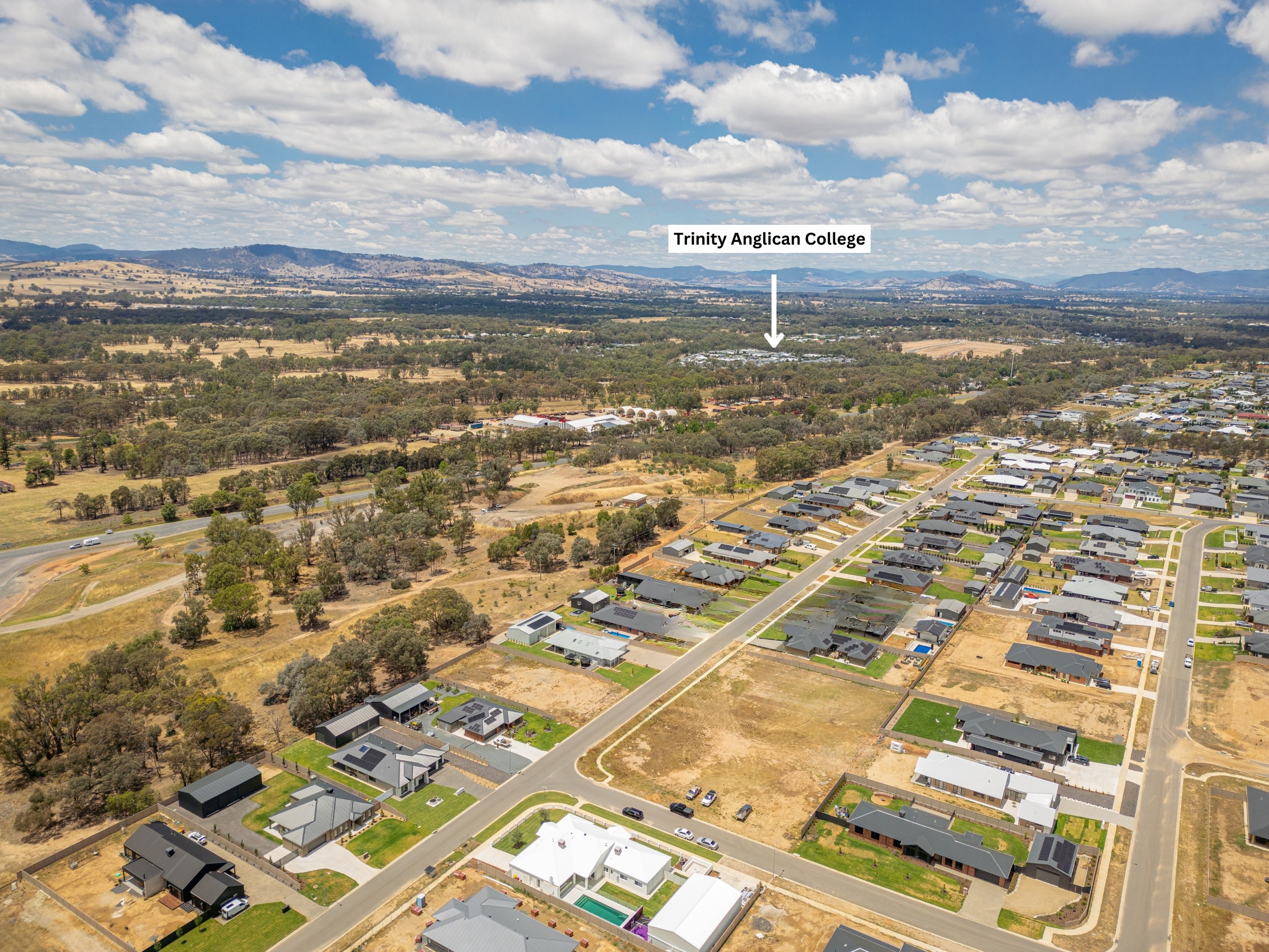 22 Strand Terrace, Ettamogah, NSW 2640