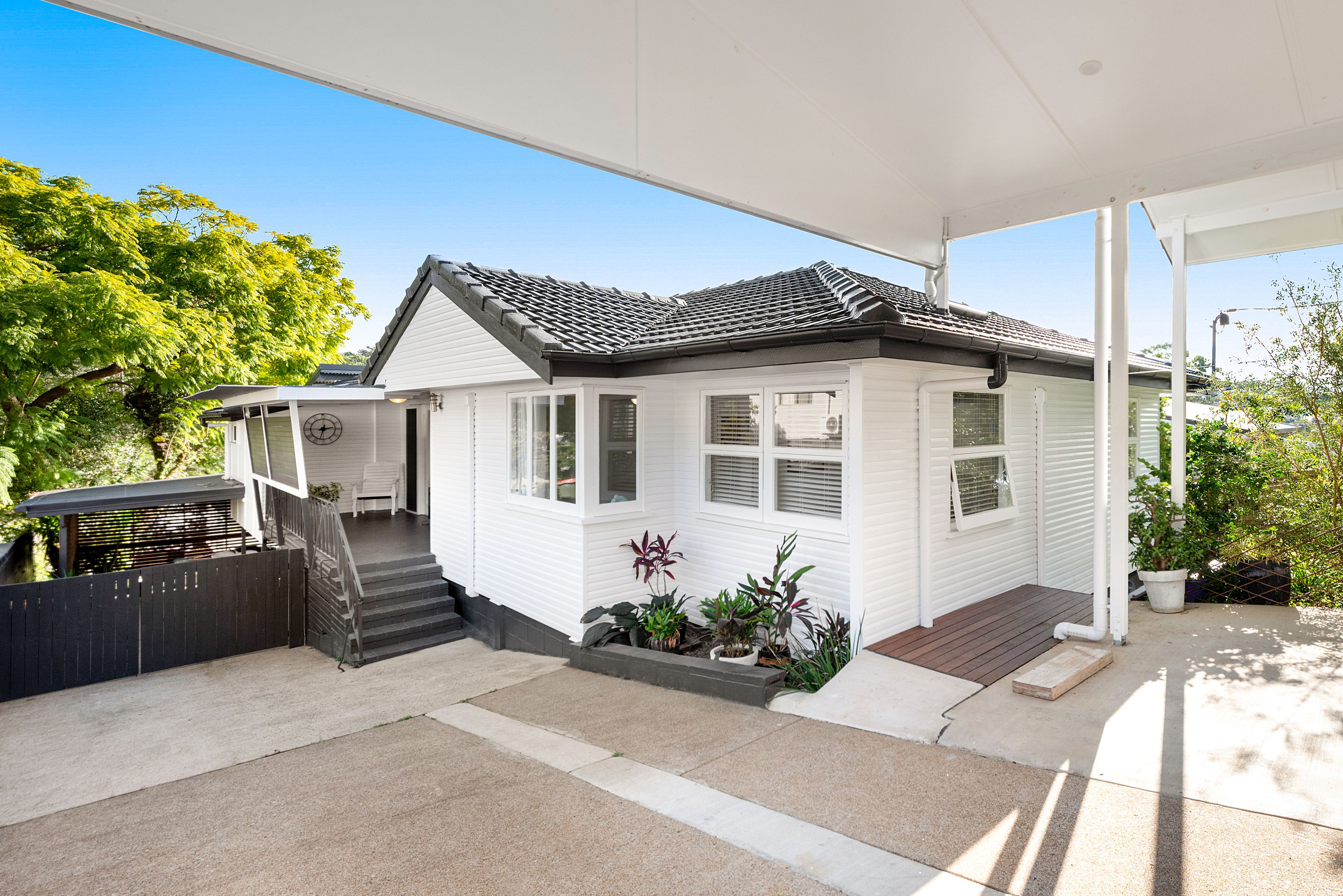 16 Wunulla Street, Mount Gravatt East, QLD 4122