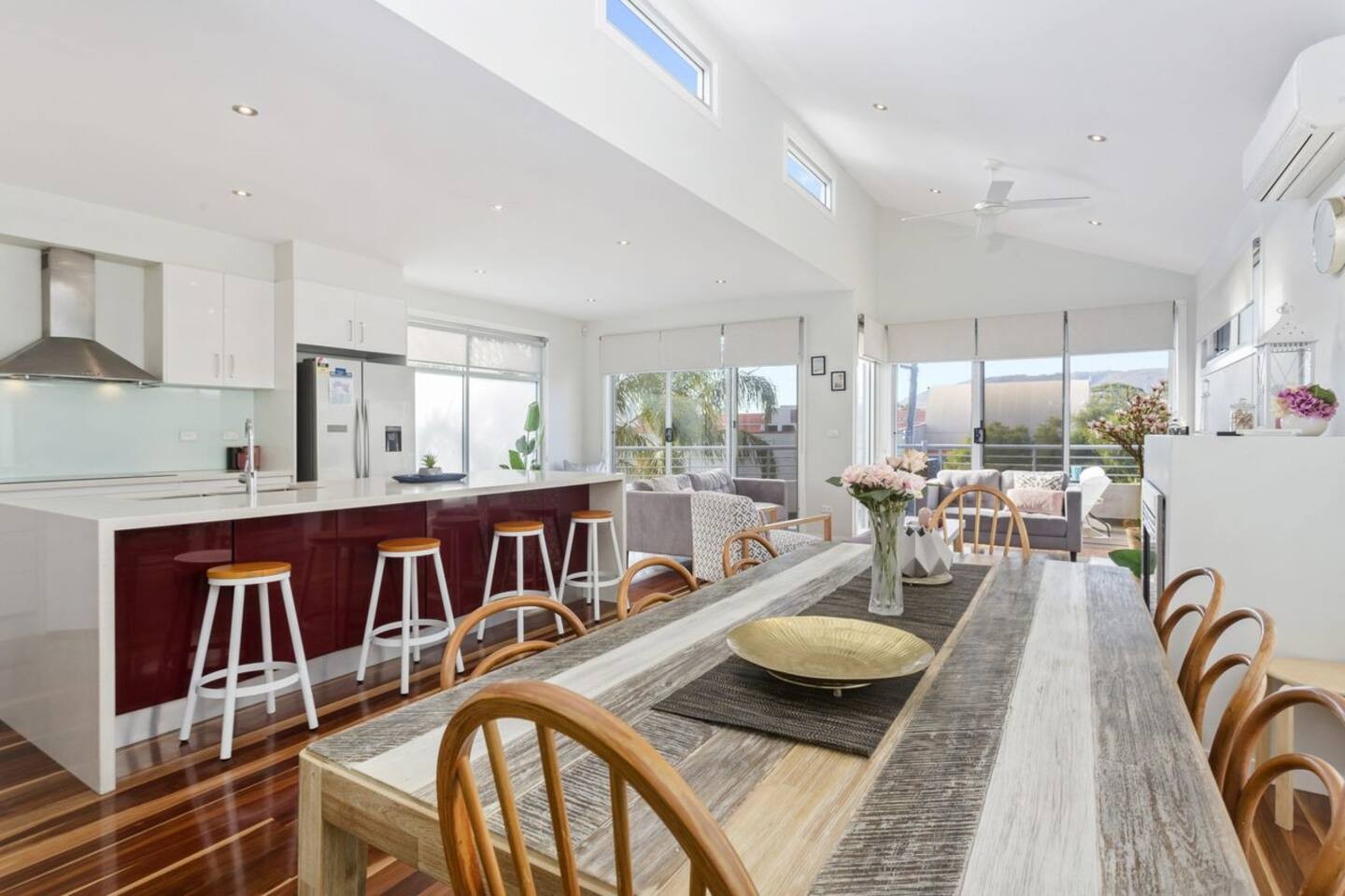 24 Ninth Avenue, Rosebud, VIC 3939