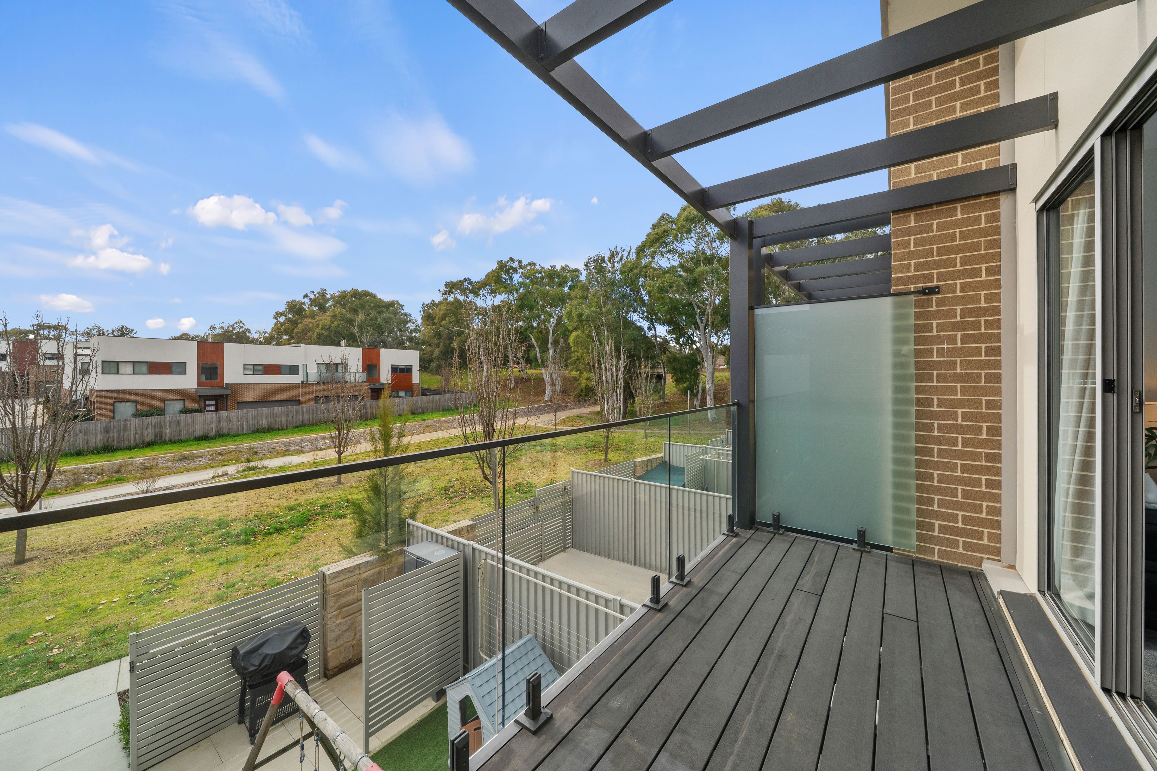 118/161 Mortimer Lewis Drive — photo 16 of 28
