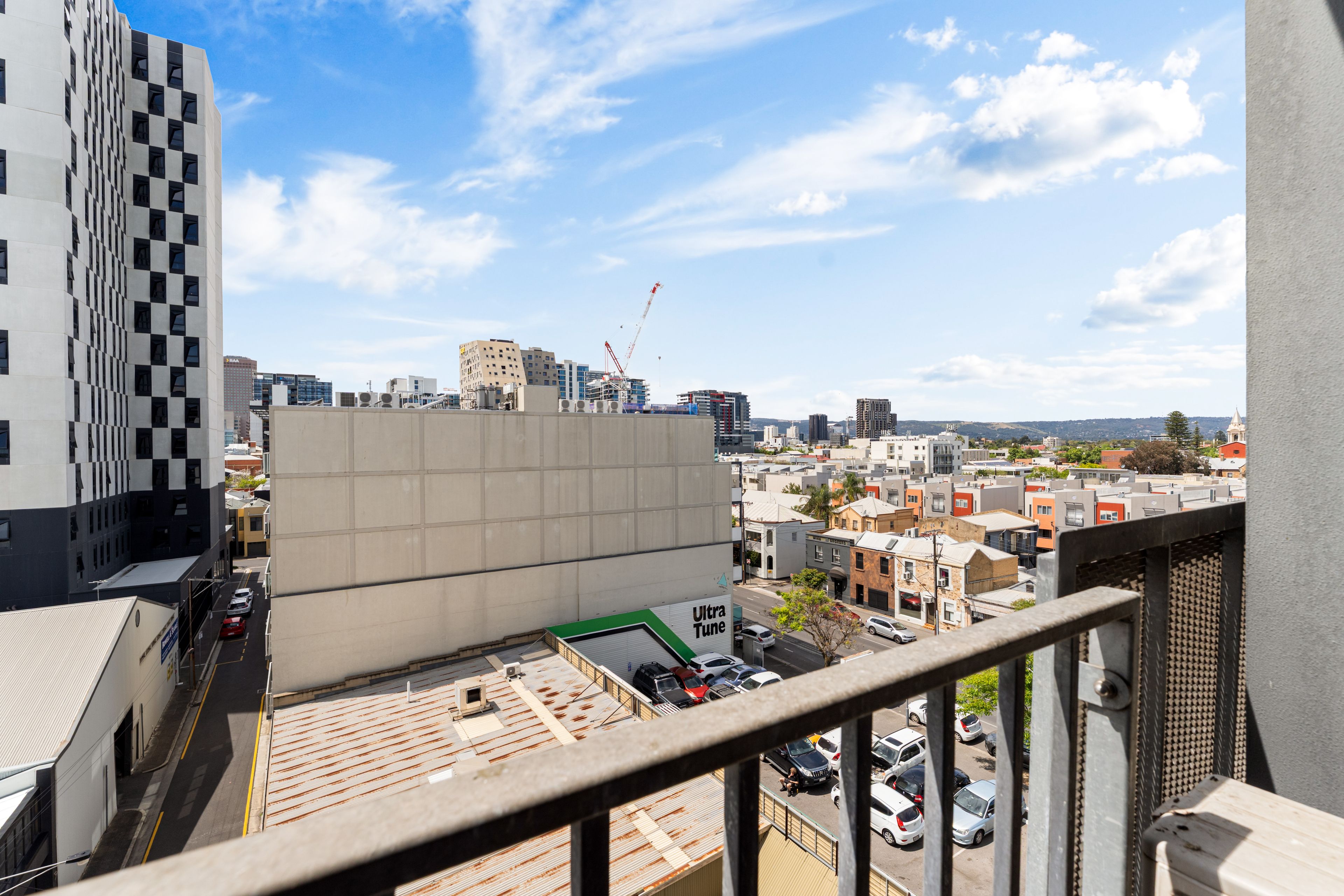 505/304 Waymouth Street — photo 6 of 21