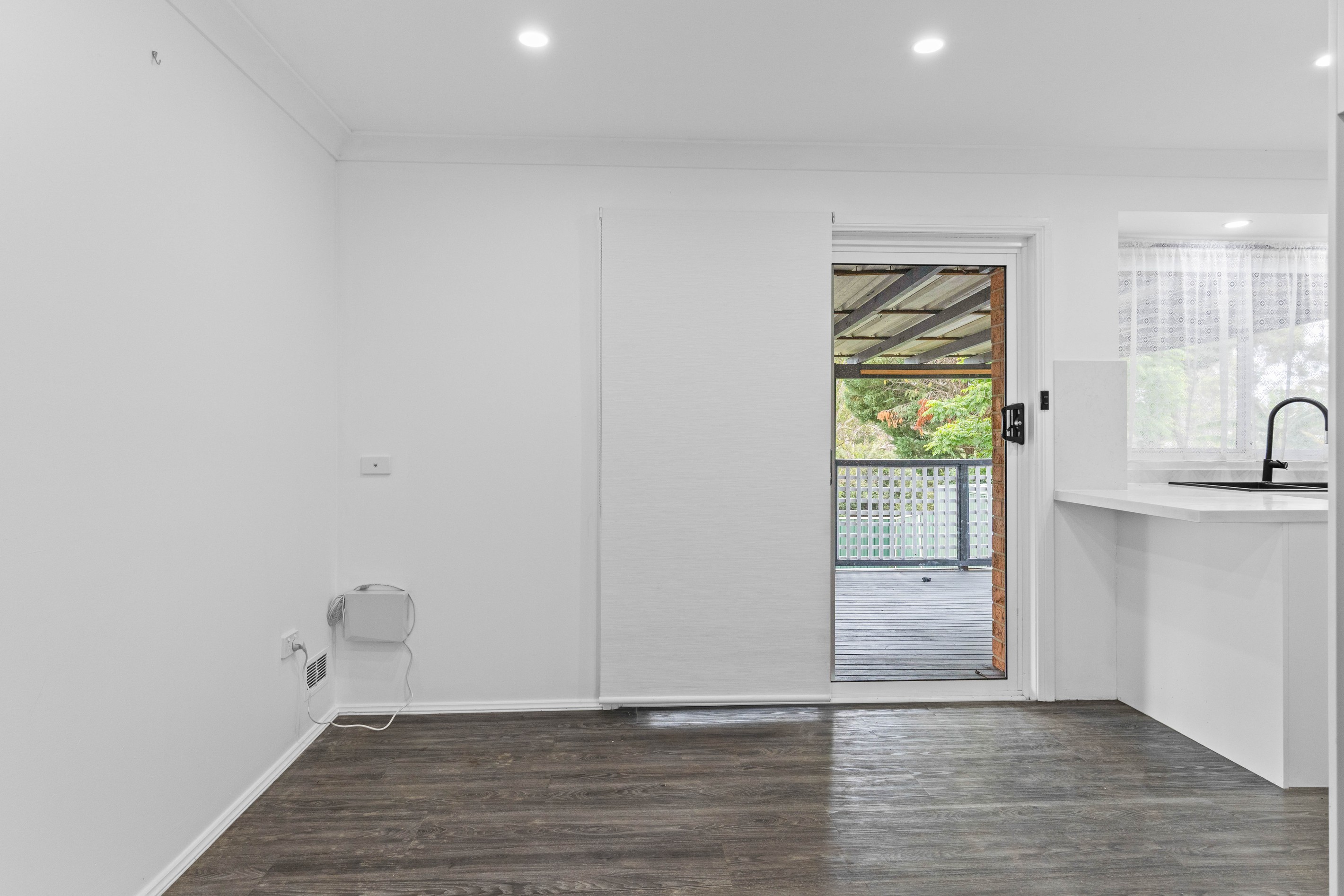 1 Lillyvicks Crescent, Ambarvale, NSW 2560