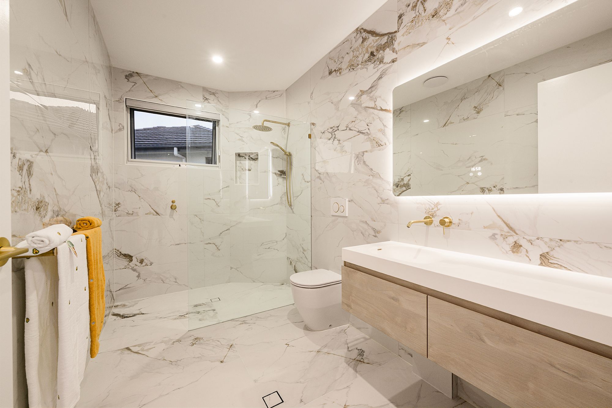 5030 Harbourview Drive — photo 18 of 30