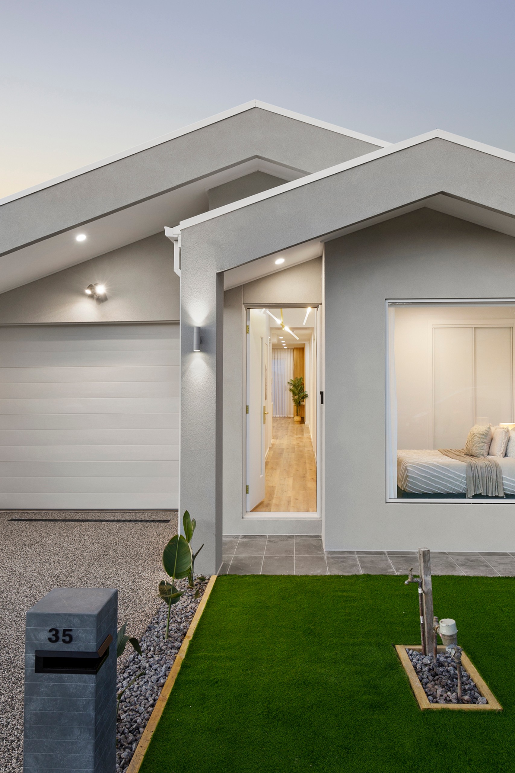 35 Violet Vista, South Morang, VIC 3752