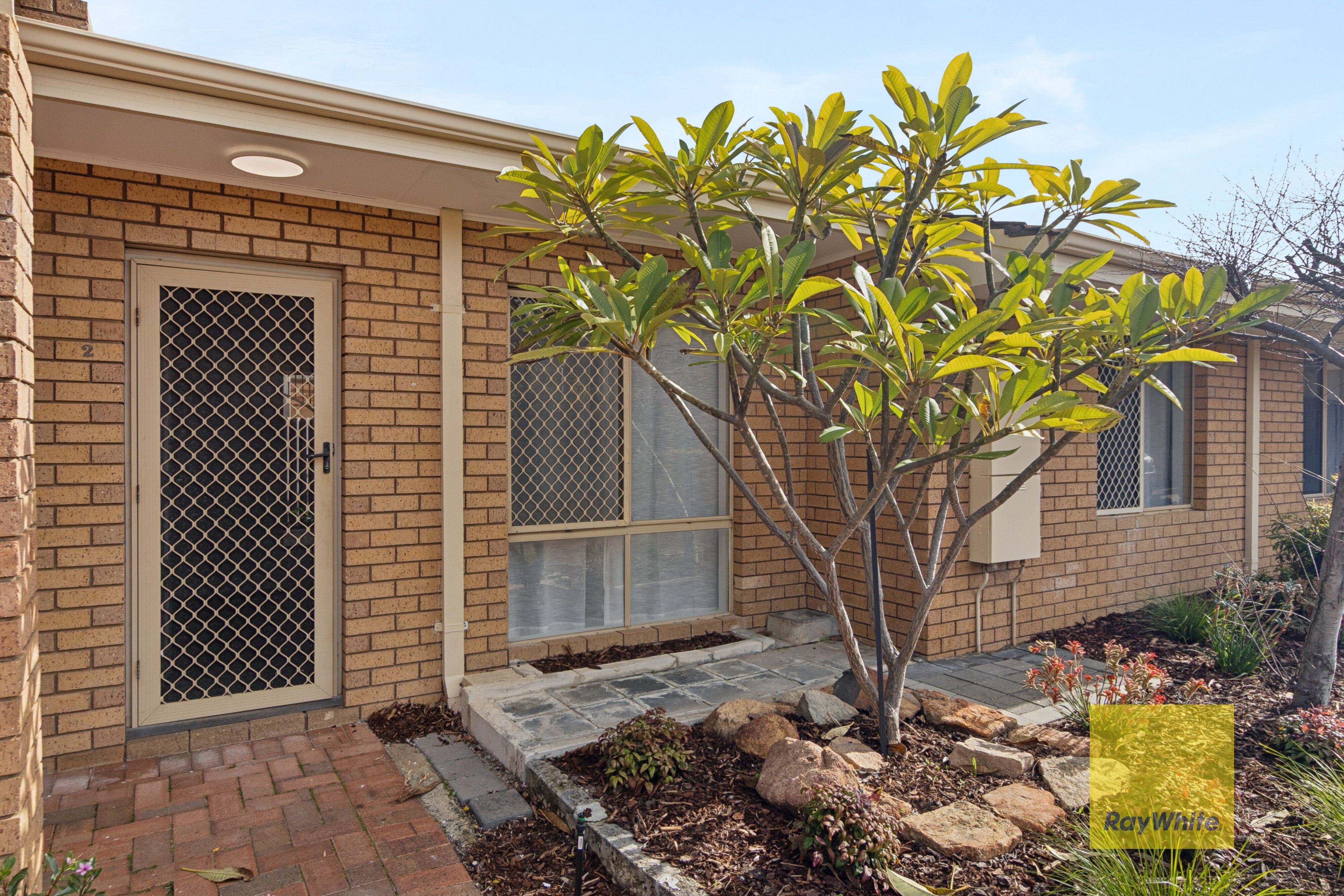 2/62 Smith Street — photo 23 of 24