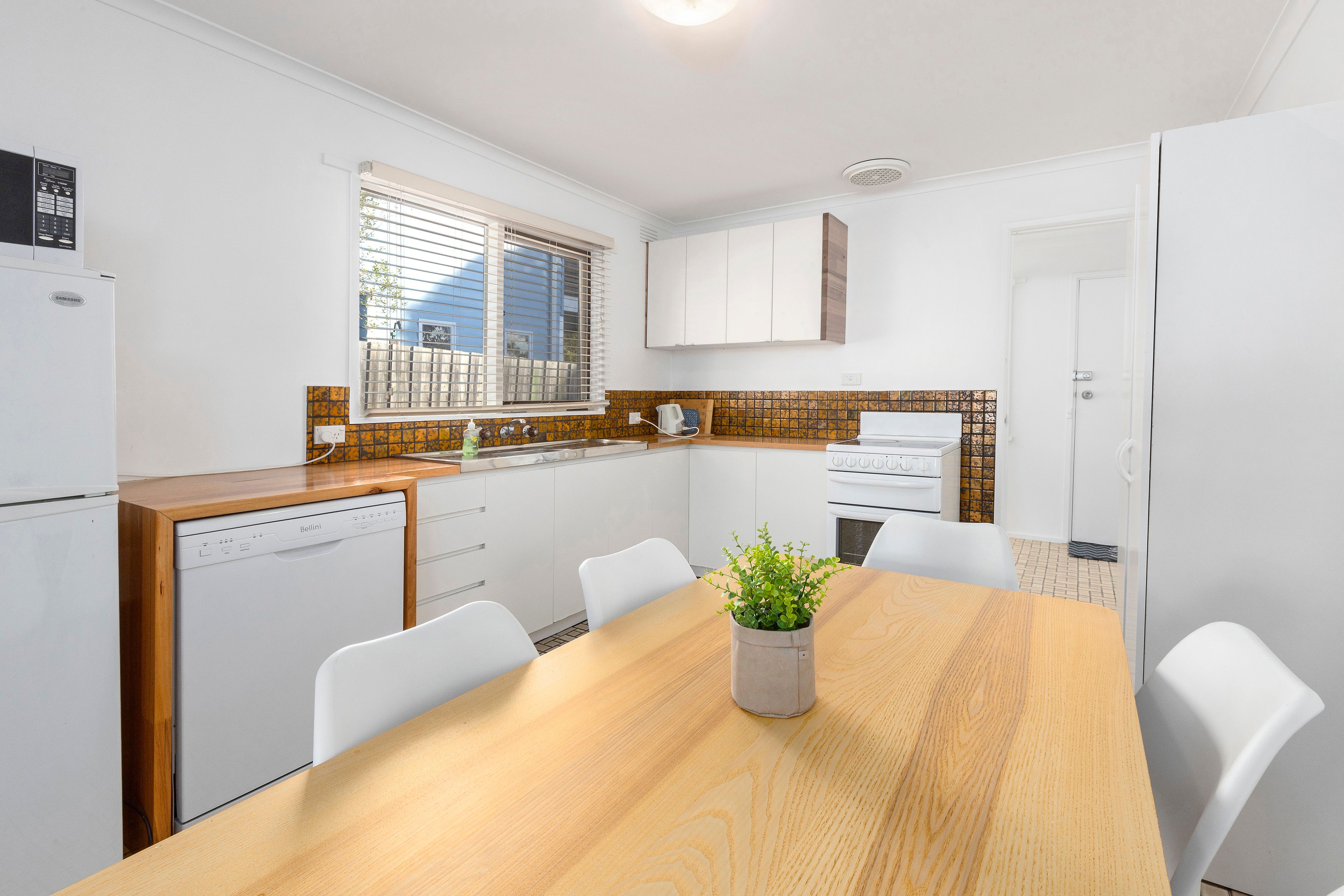 66 Seventh Avenue, Rosebud, VIC 3939