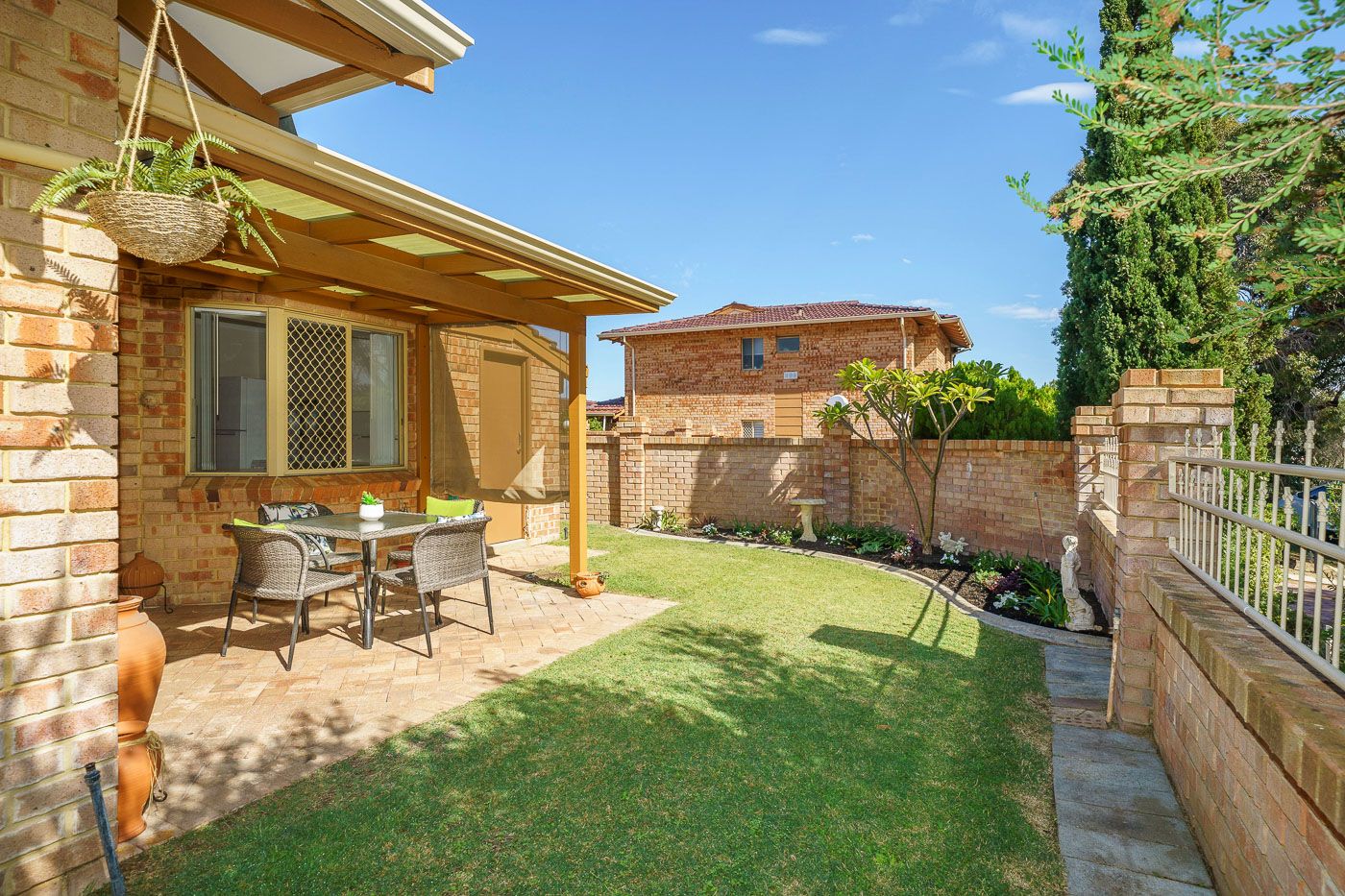 106/7 Harman Road, Sorrento, WA 6020