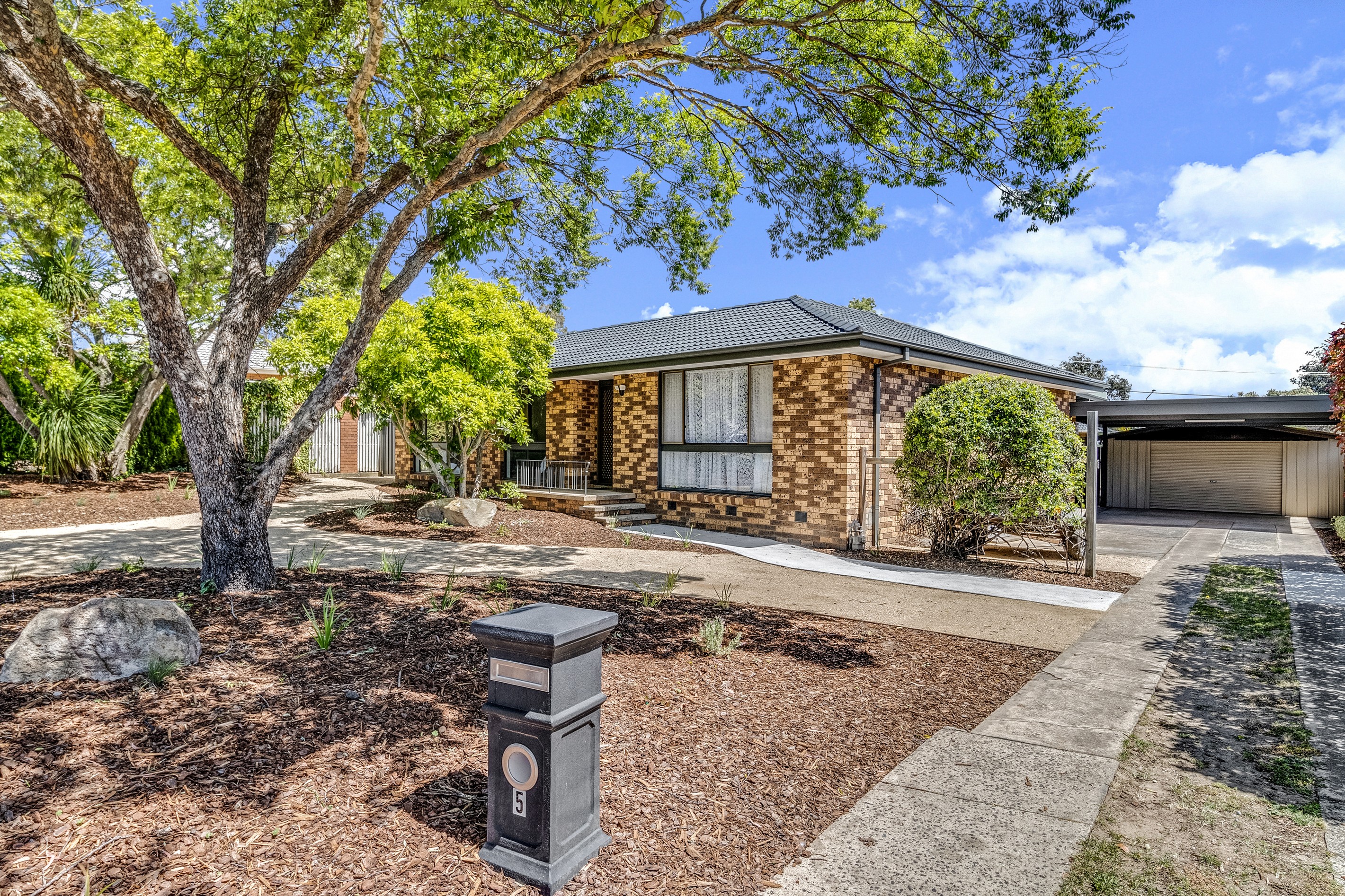 5 Colborne Place, Spence, ACT 2615