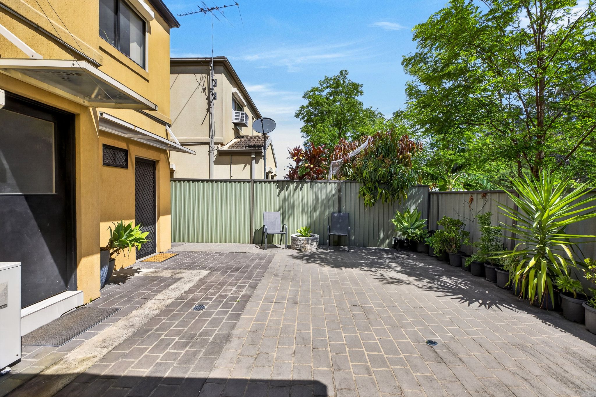 8 Marjorie Close — photo 23 of 25