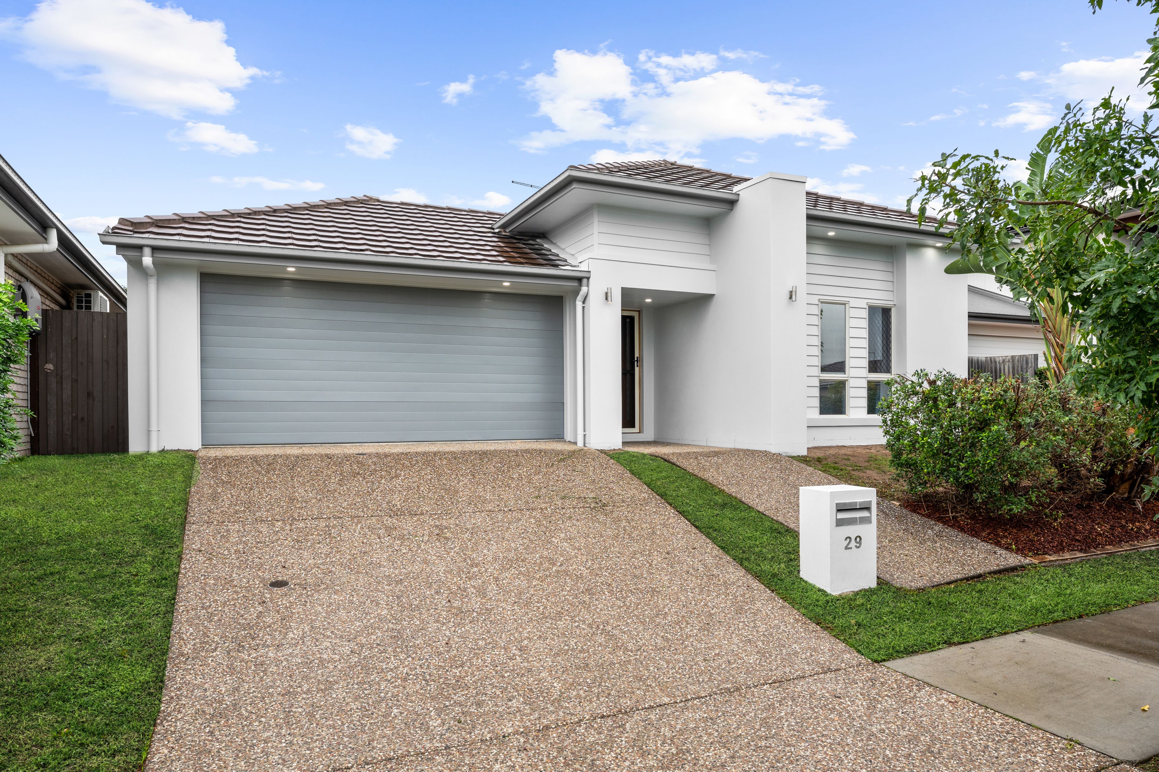 29 Greenview Avenue, South Ripley, QLD 4306