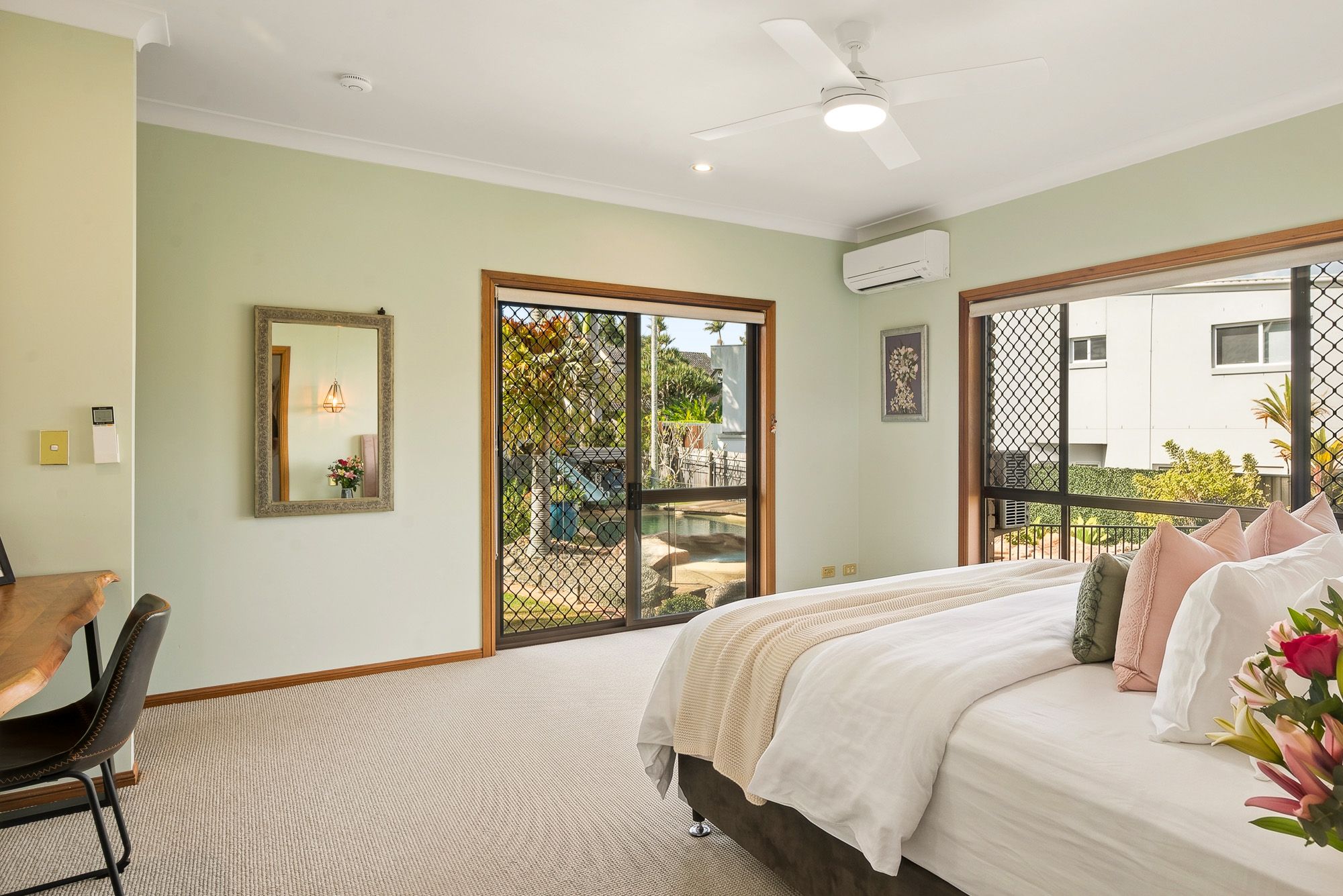 4 Gleneagles Court — photo 13 of 23