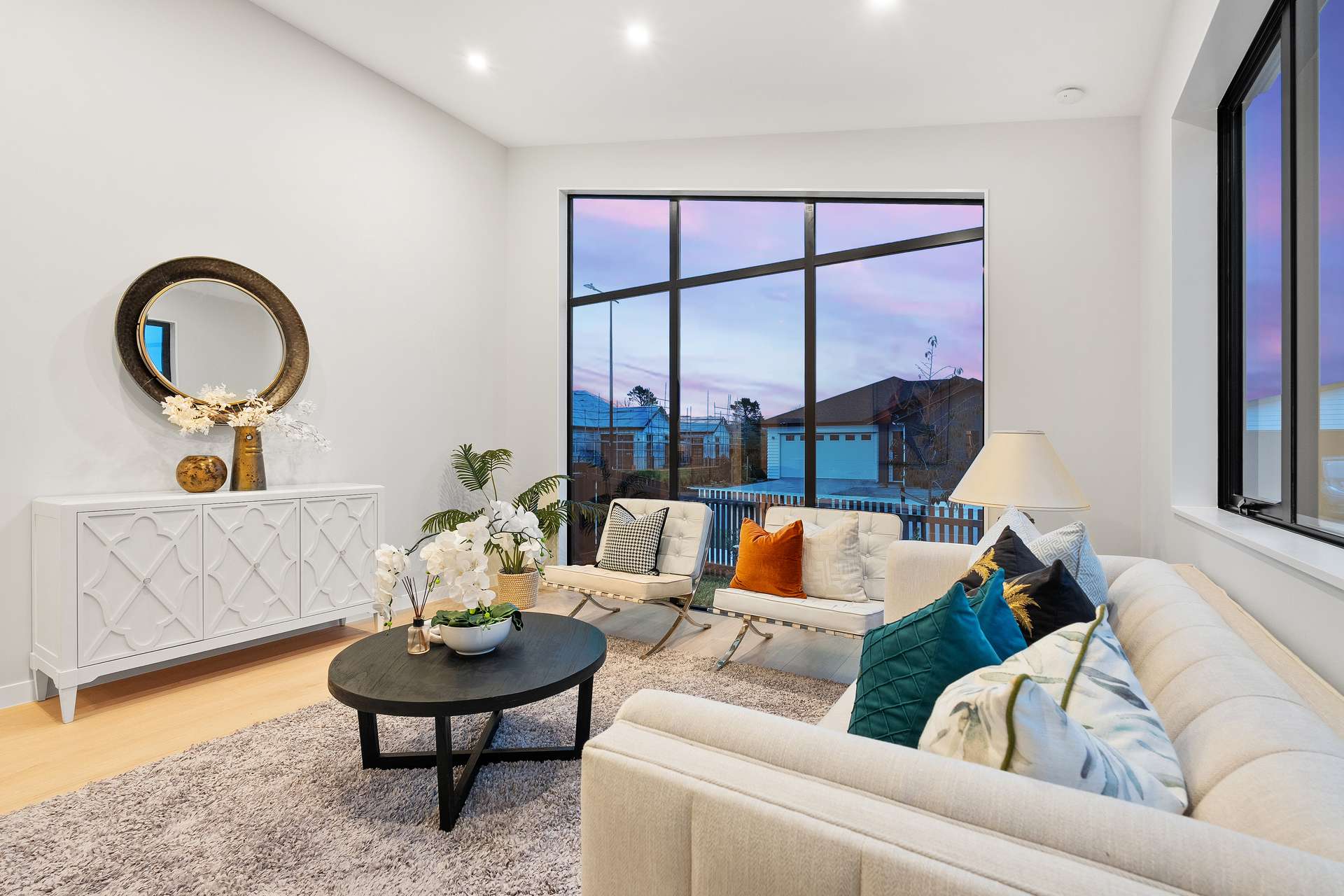 24 Tipu Crescent photo 8