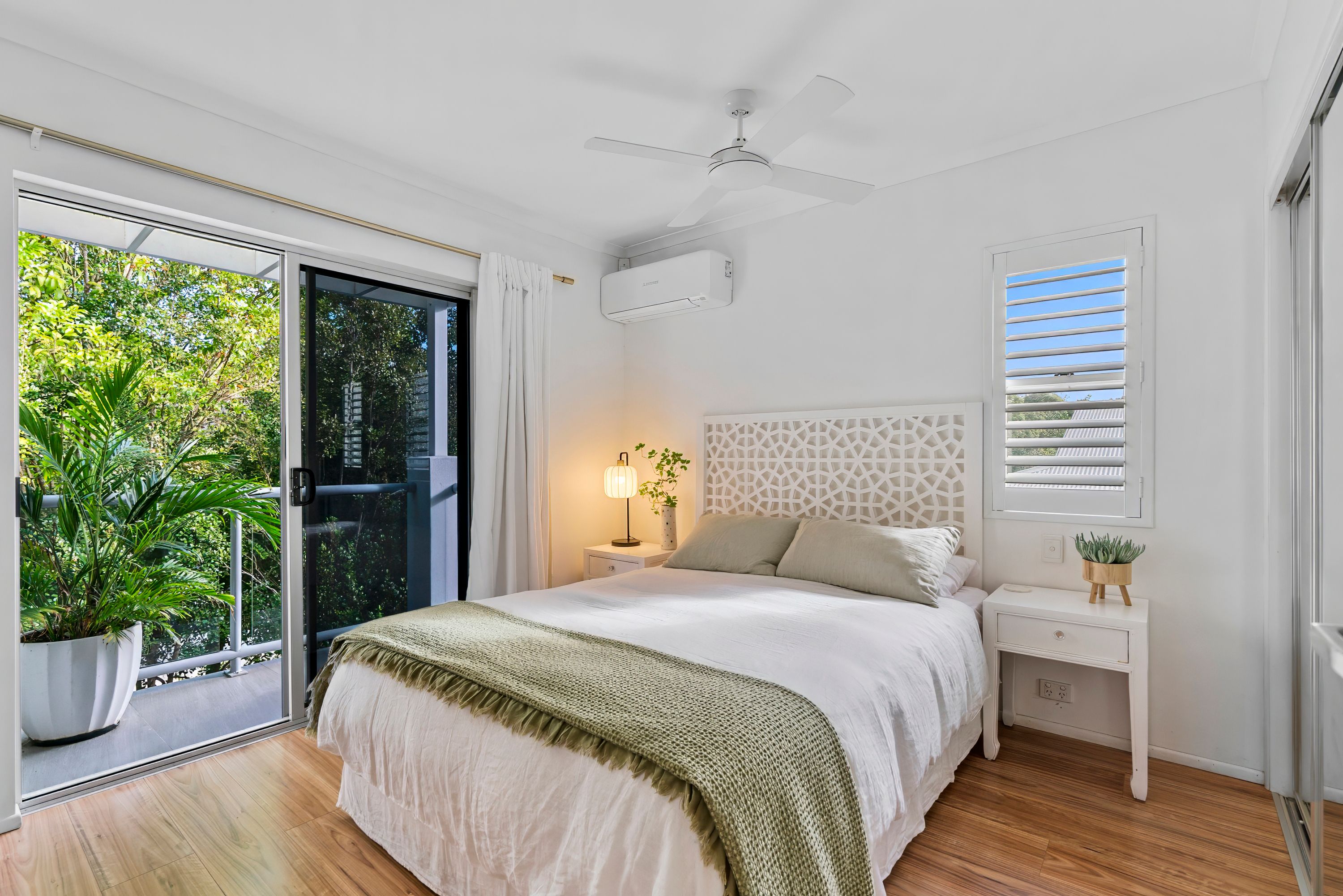 1/12 Blakesley Street — photo 8 of 21
