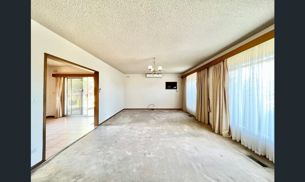 50 Winston Drive, Doncaster, VIC 3108