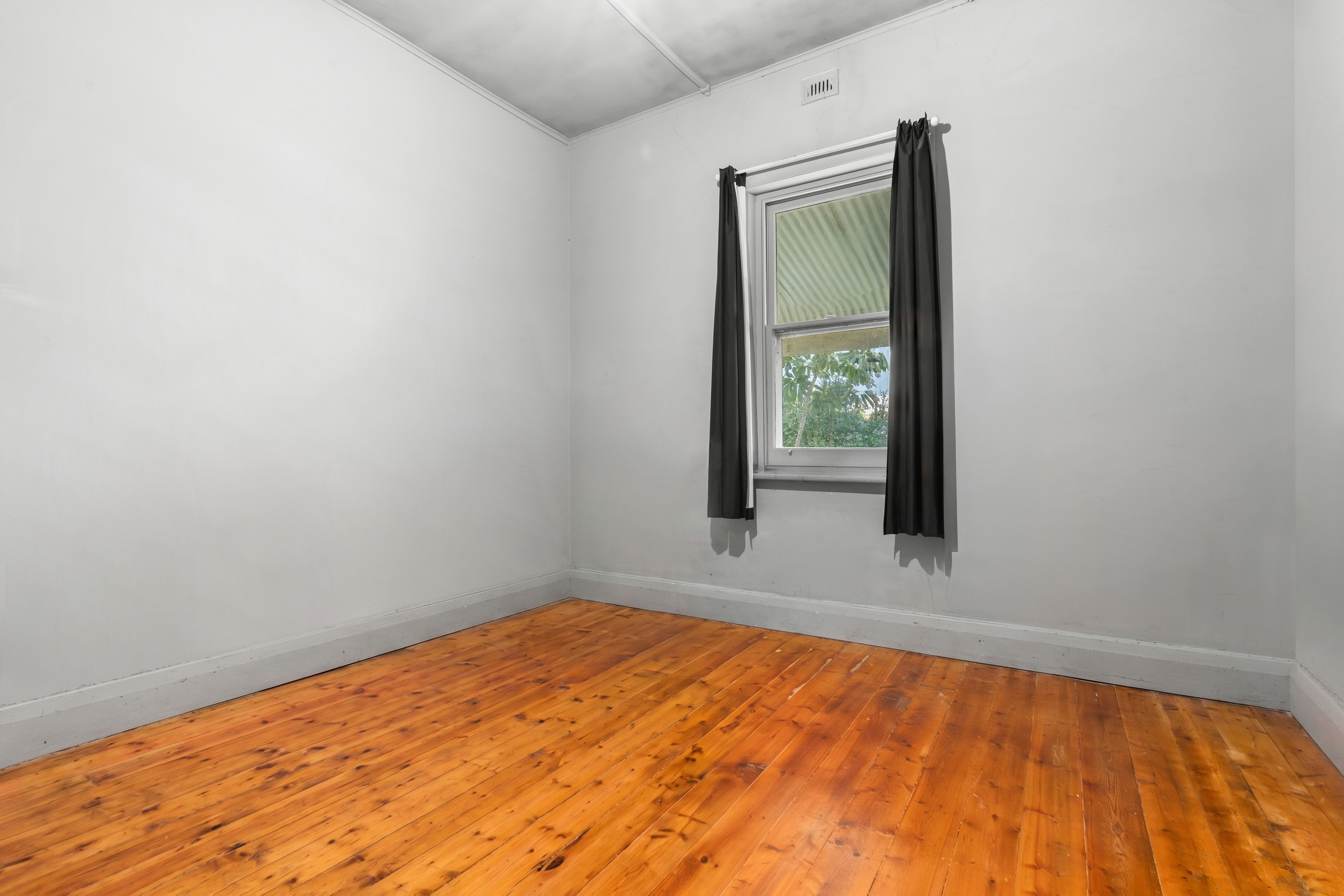 21 Clara Street — photo 6 of 23