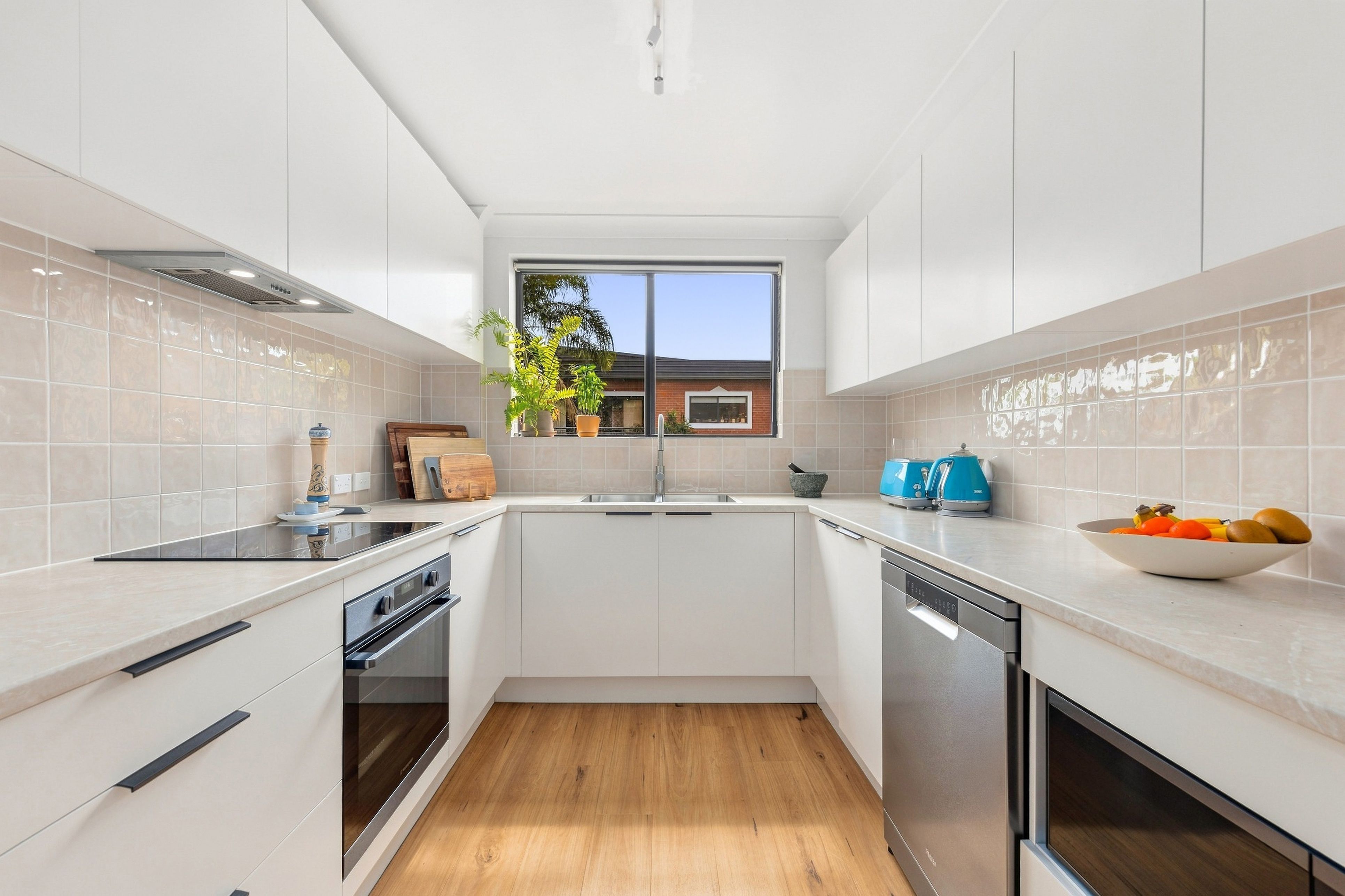 105/53-55 Cowper Street — photo 4 of 10