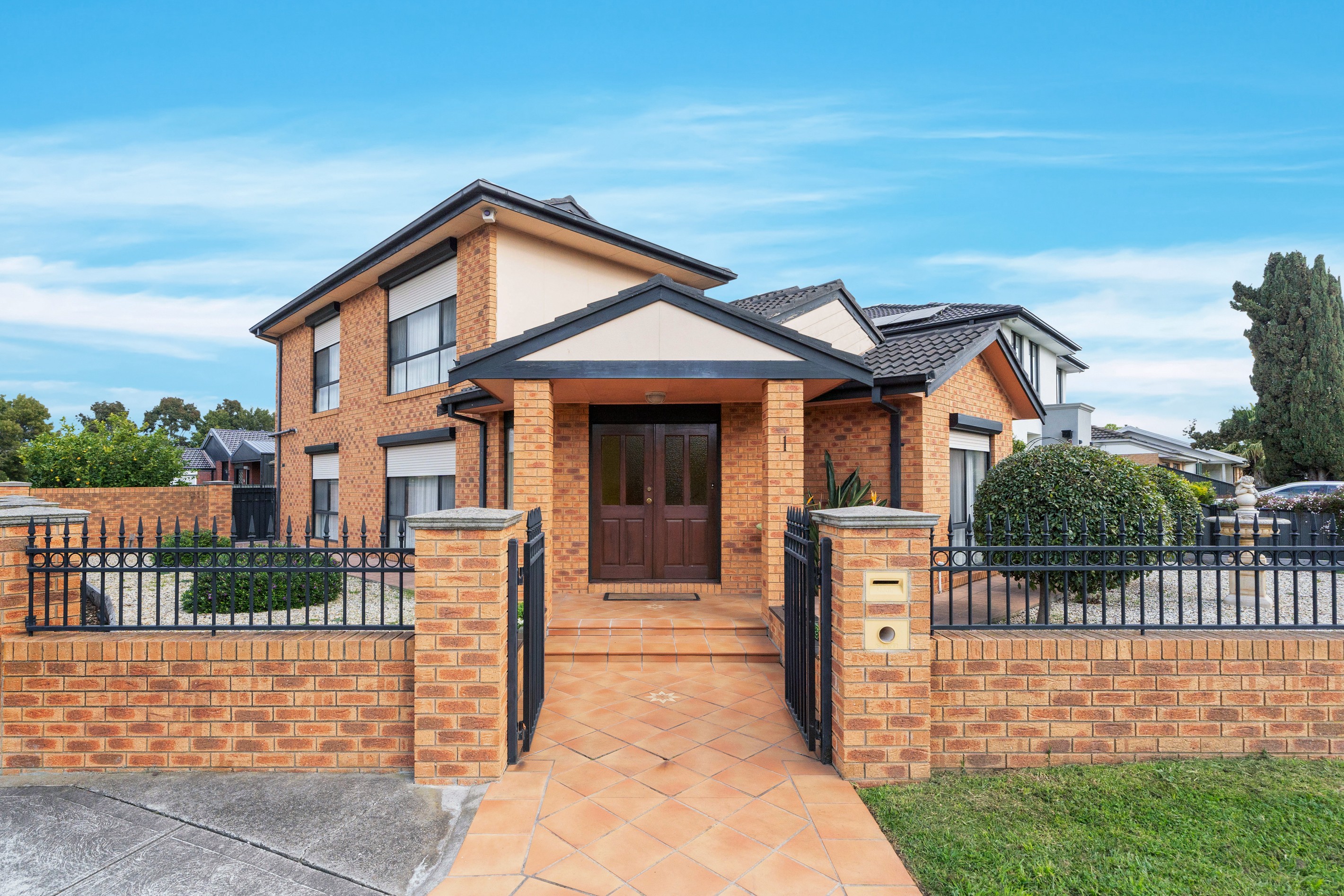 1 Reading Close, Roxburgh Park, VIC 3064