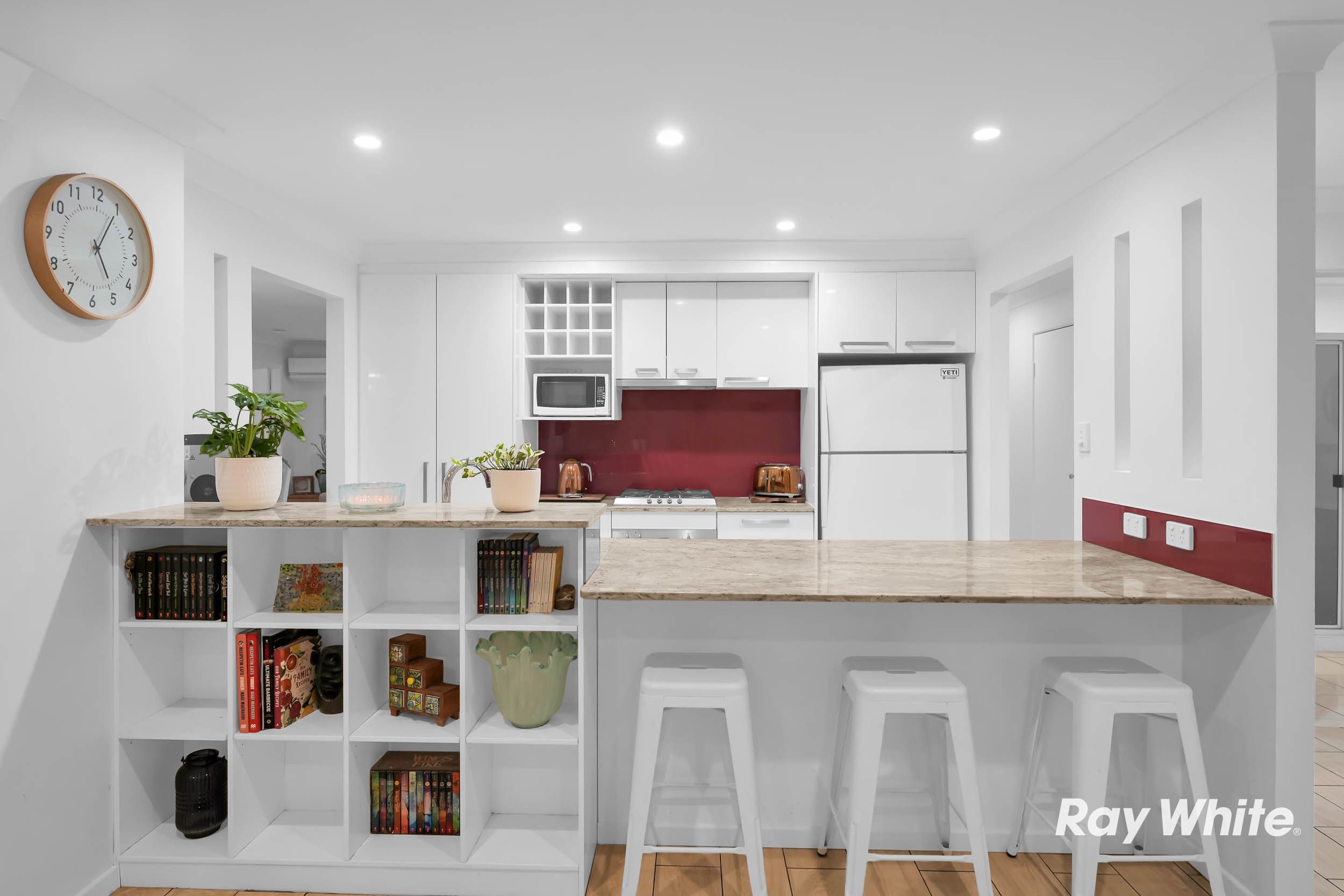 15 Carlos Street — photo 6 of 30