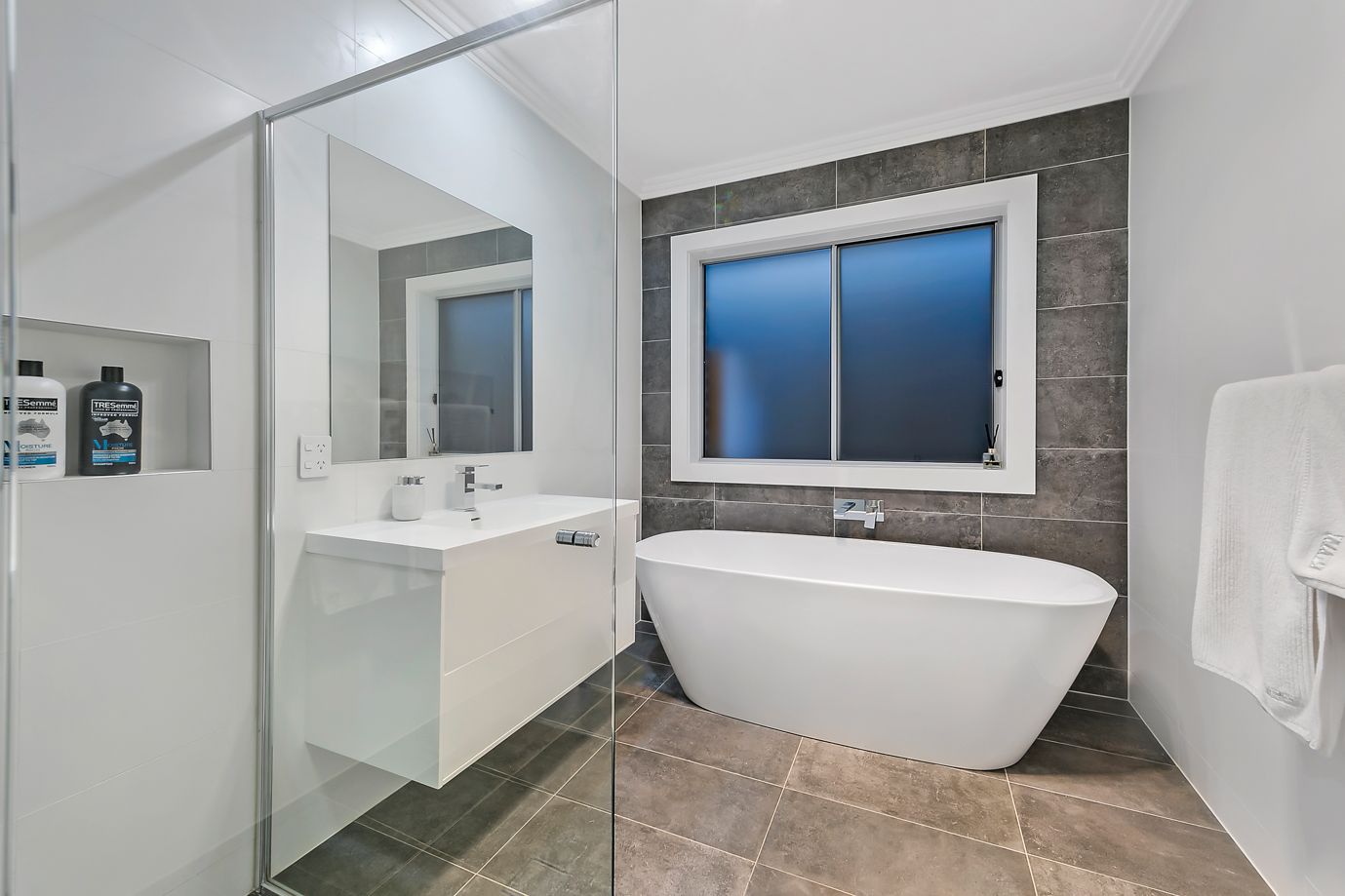 43 Medlock Street — photo 9 of 15