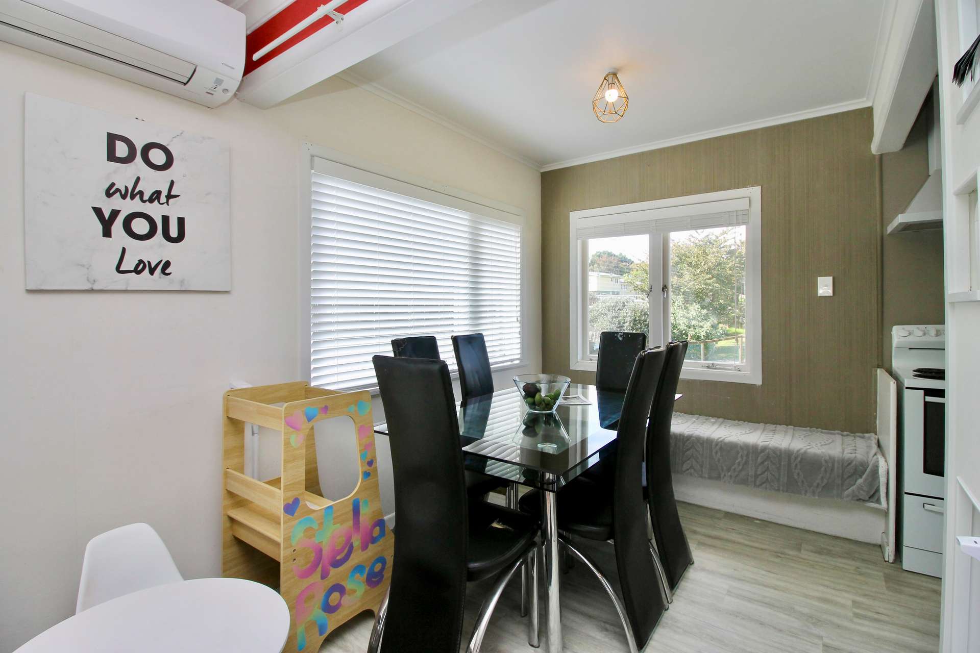 33 Moule Street photo 3