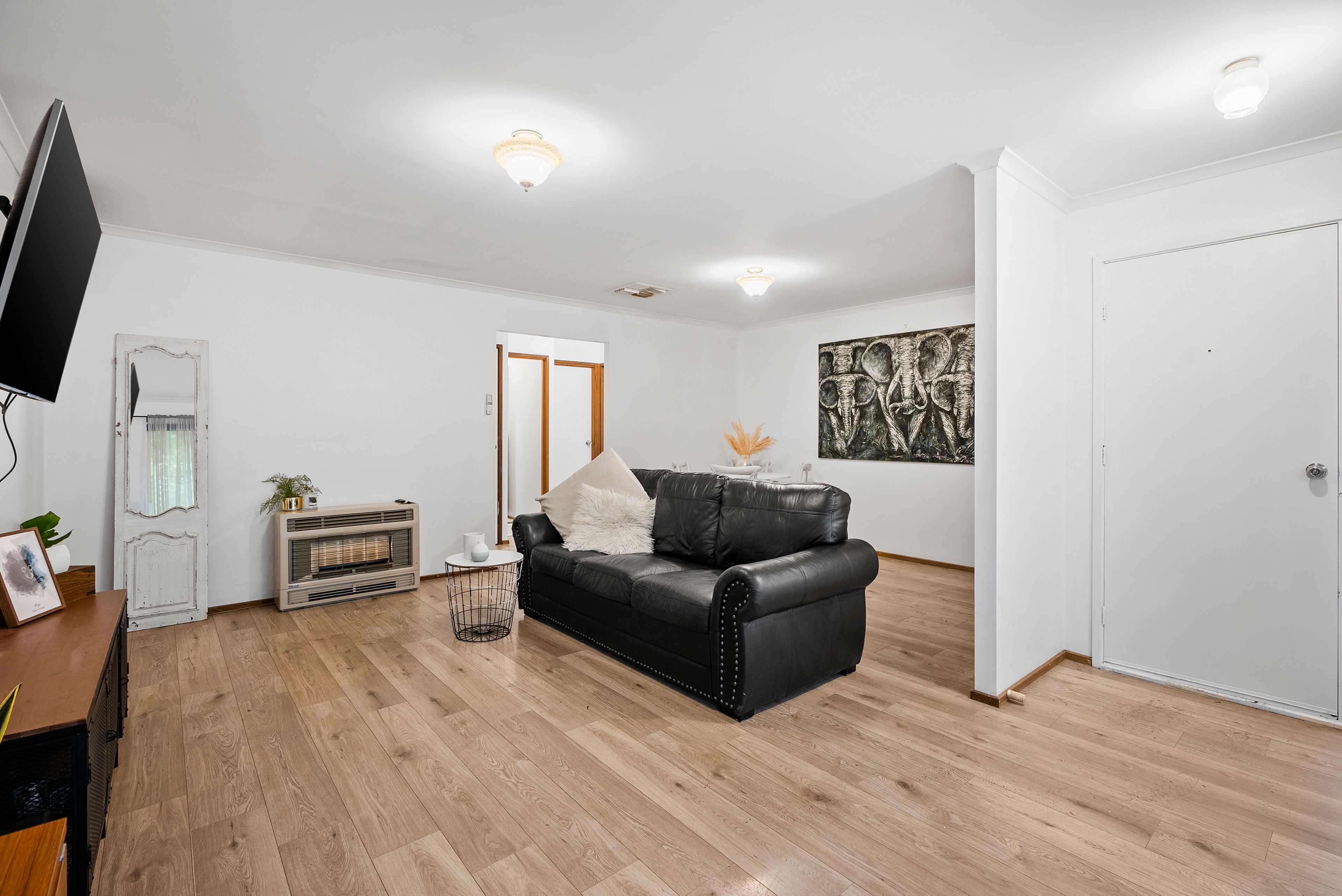 2/30a Forest Road, Ferntree Gully, VIC 3156