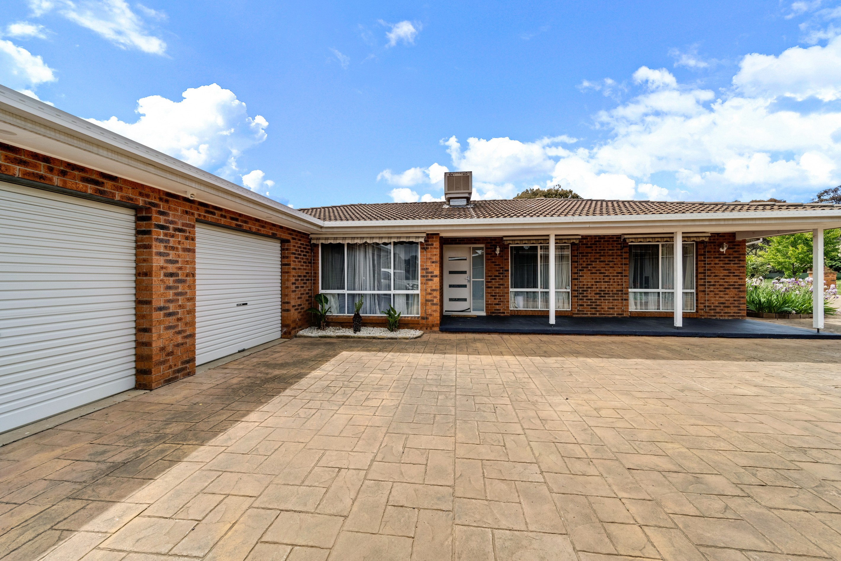 7 Namai Place, Queanbeyan West, NSW 2620