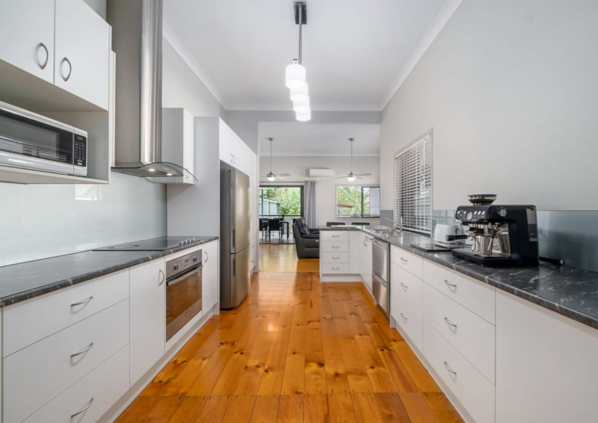 24 Robertson Avenue, Margate, QLD 4019