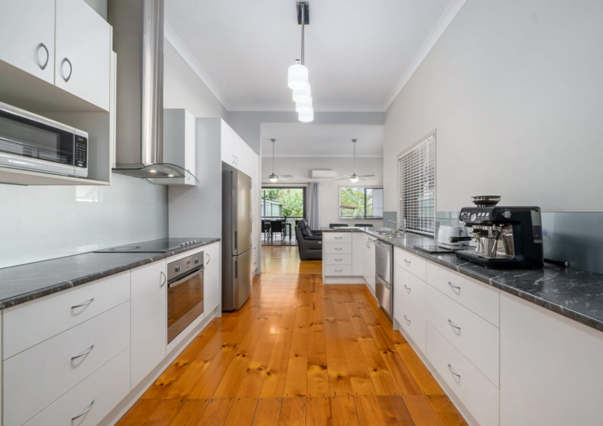 24 Robertson Avenue, Margate, QLD 4019