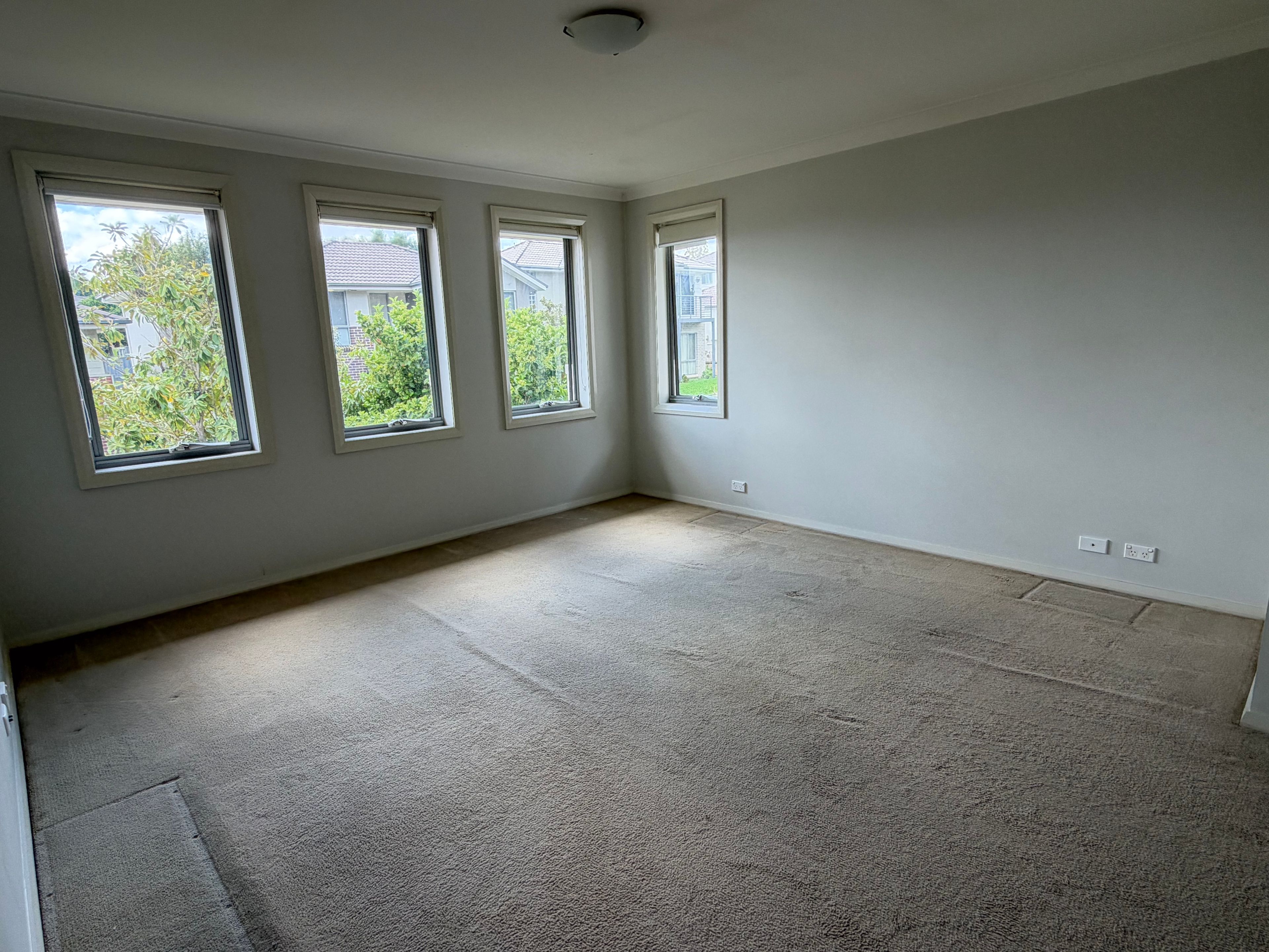 38 Kippax Avenue — photo 9 of 13