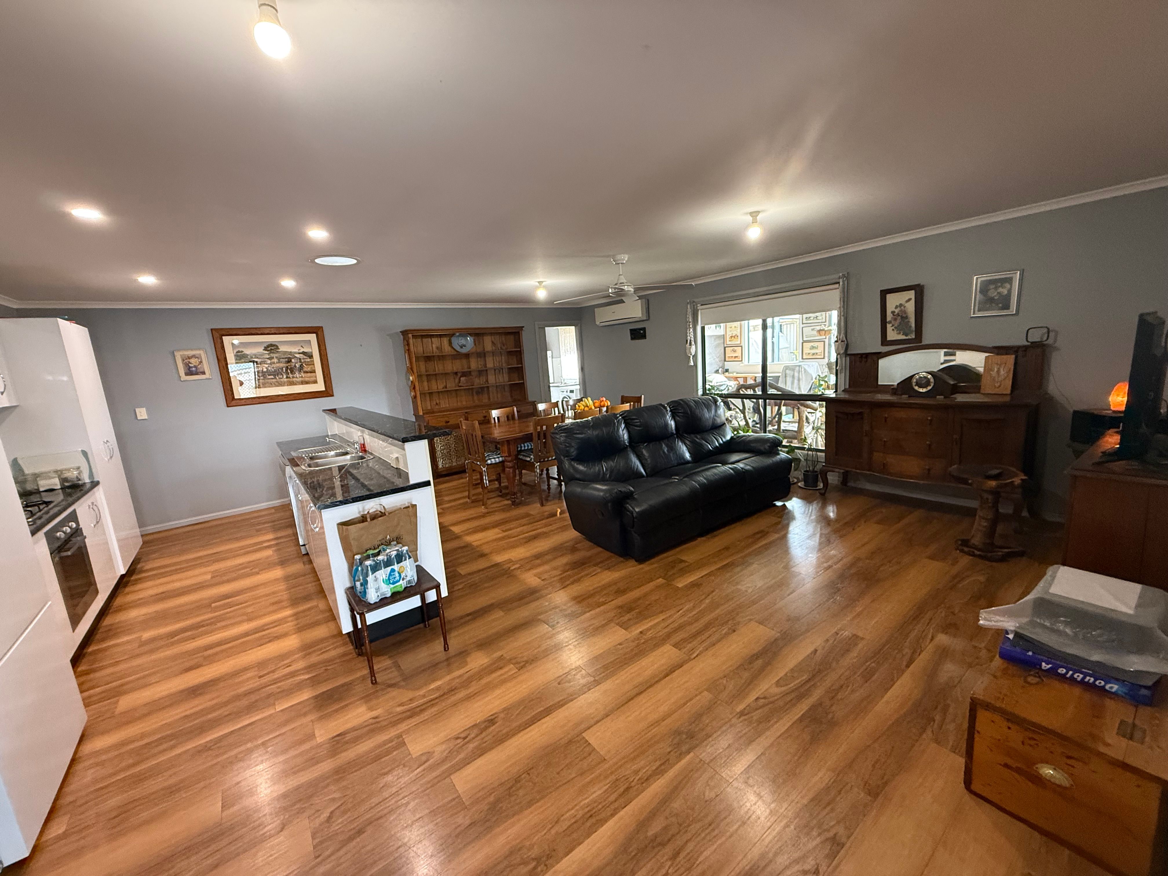 17 Chapman Road — photo 7 of 25
