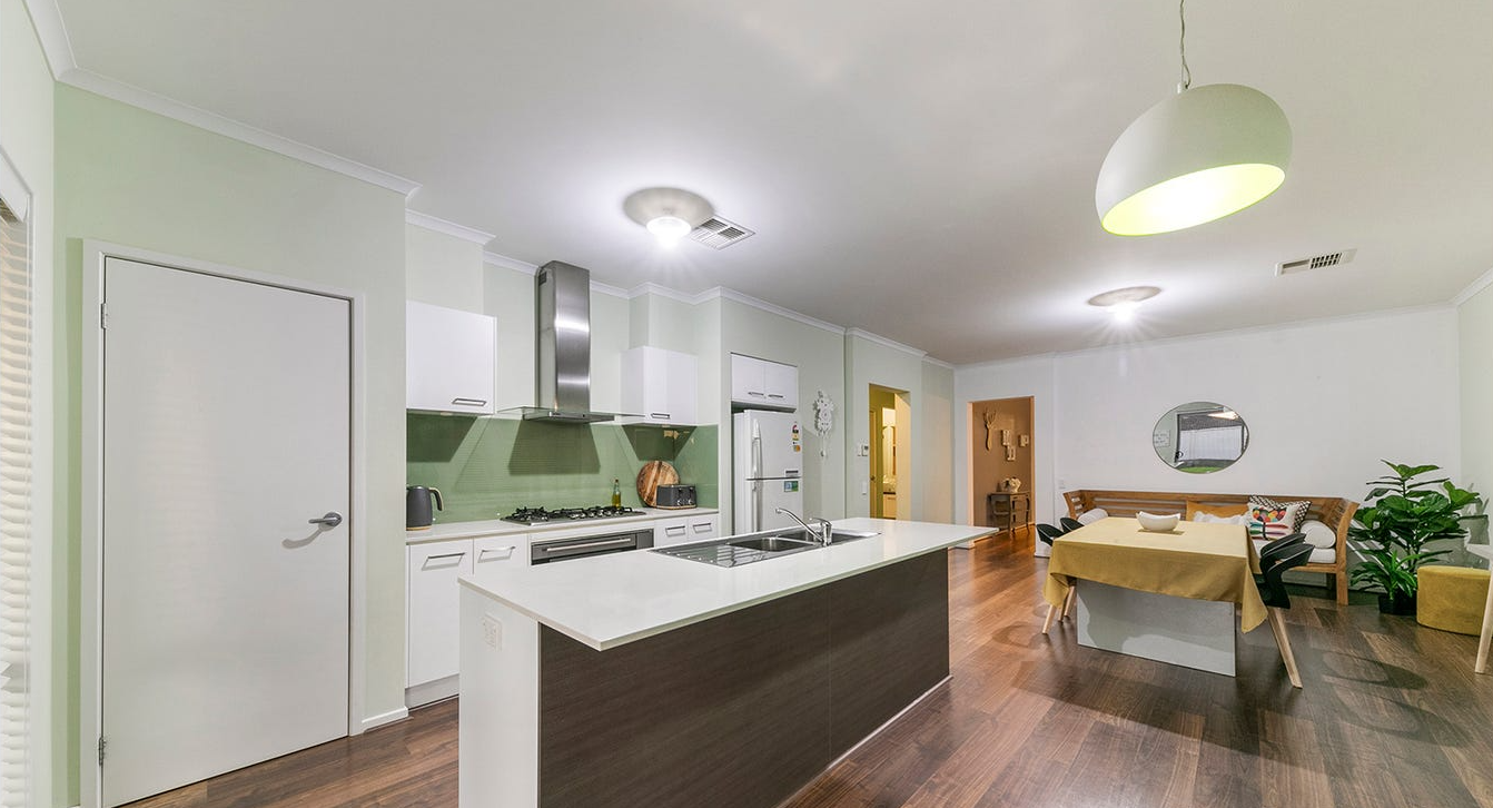 55 Tracey Avenue — photo 12 of 28