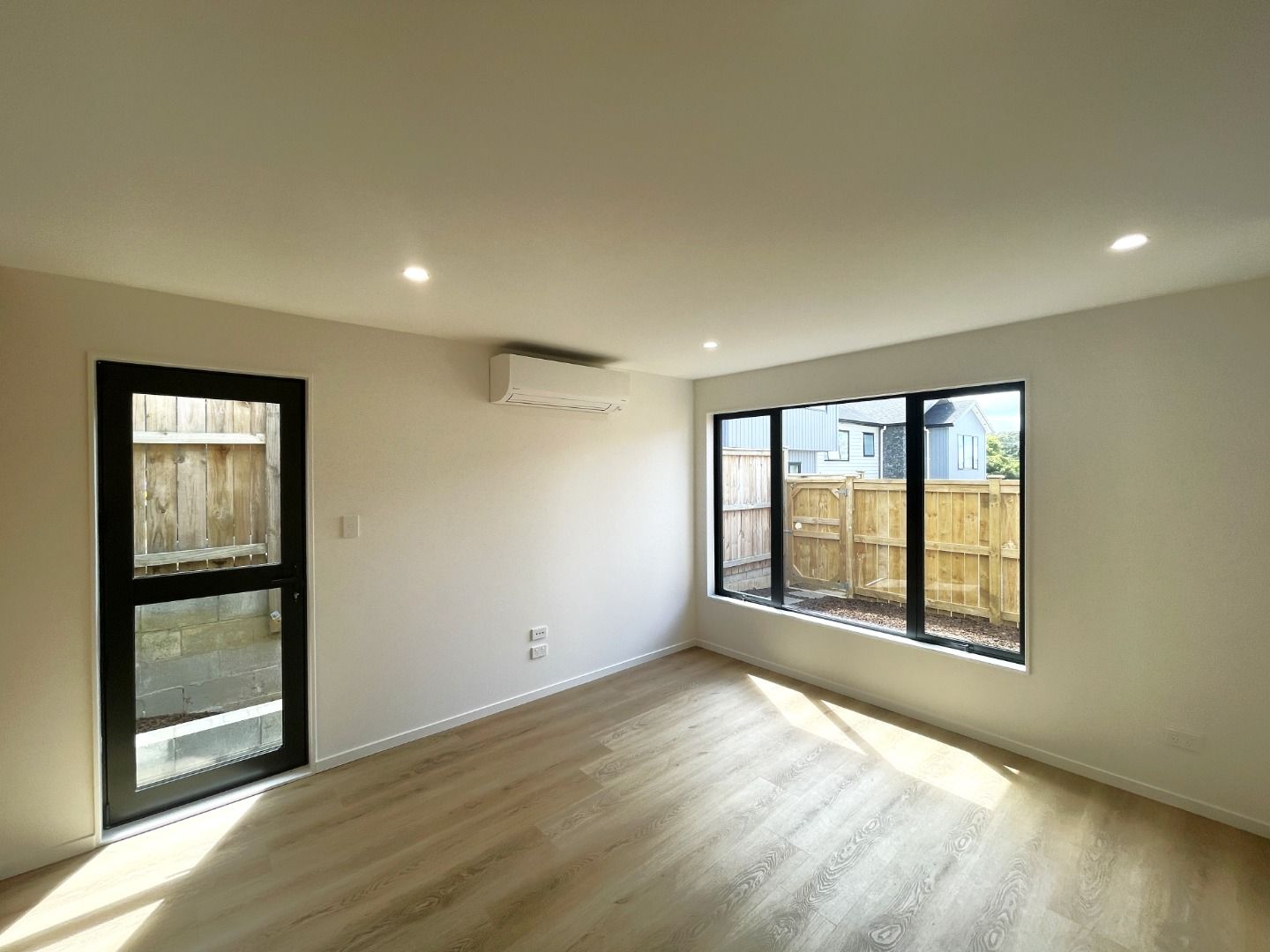 4A Cadman Avenue, Greenlane, Auckland City