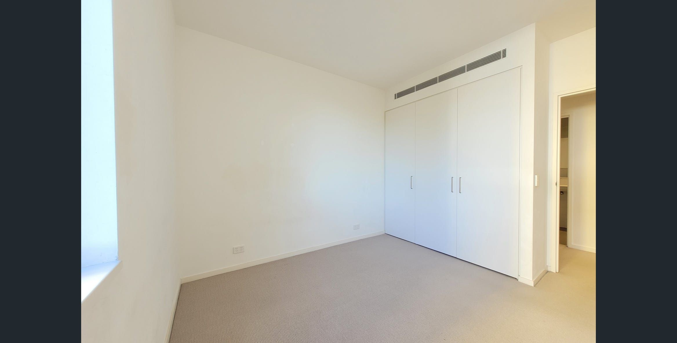 109/8 Saunders Close — photo 6 of 10