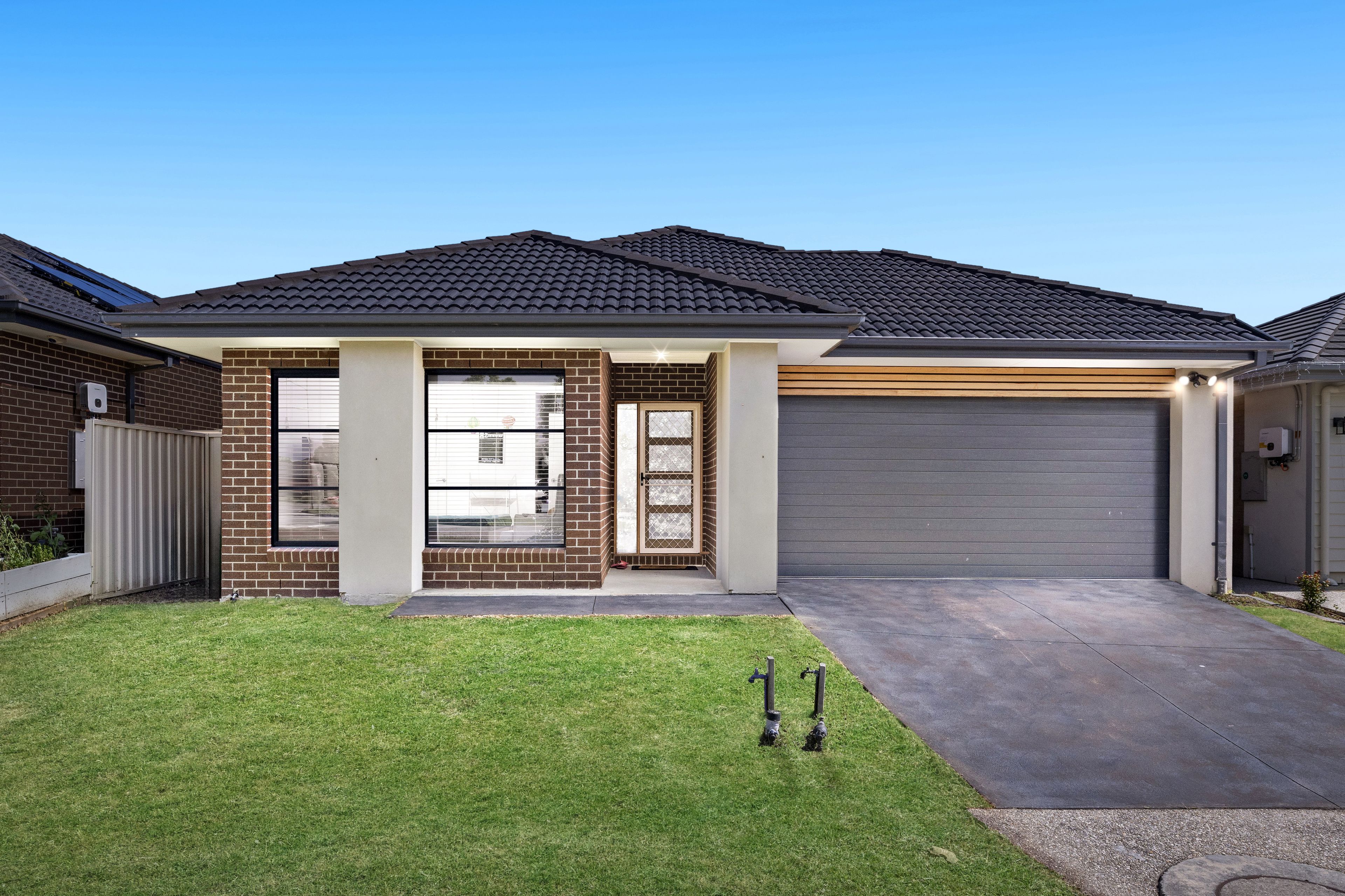 34 Ashford Drive , Pakenham VIC 3810