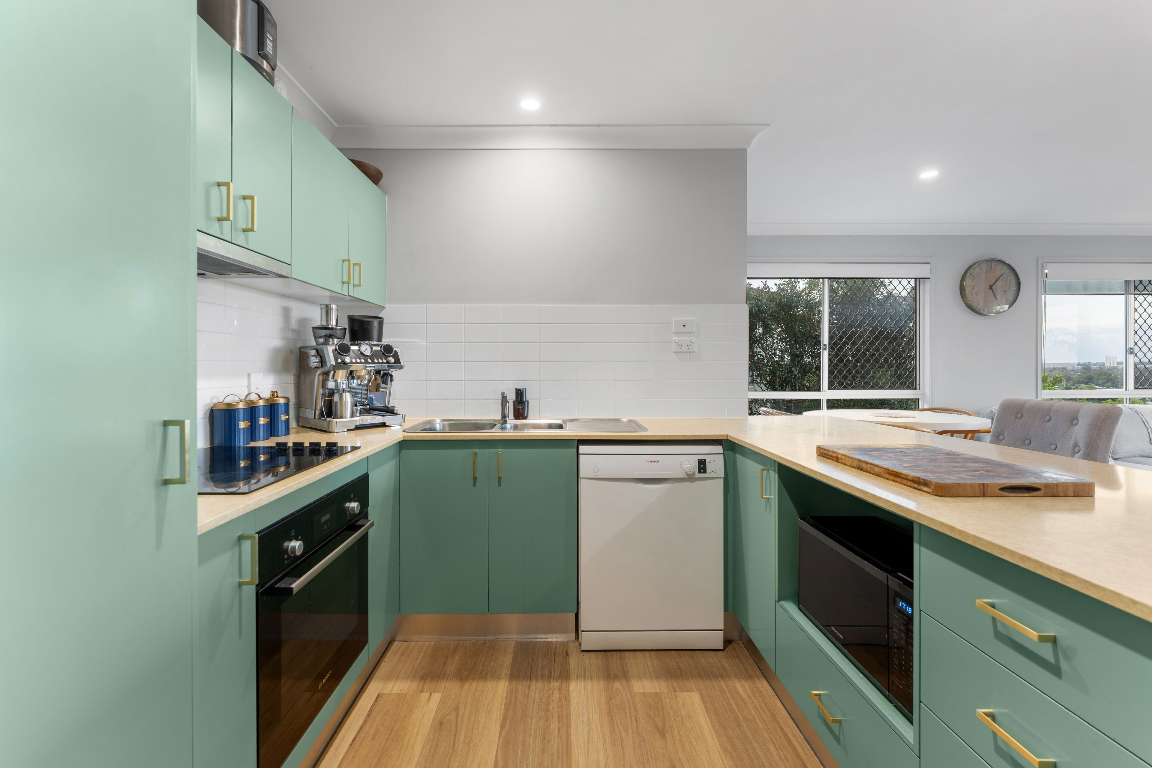 21/19 Gumtree Crescent — photo 12 of 28