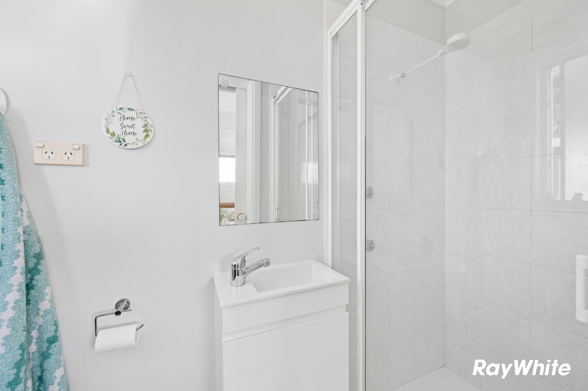 44 Hector Mcwilliam Drive — photo 11 of 23