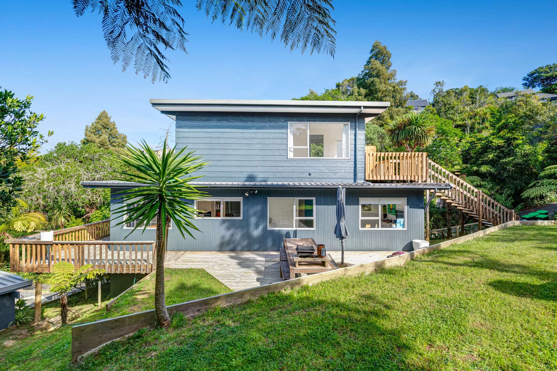 806A Beach Road photo 11