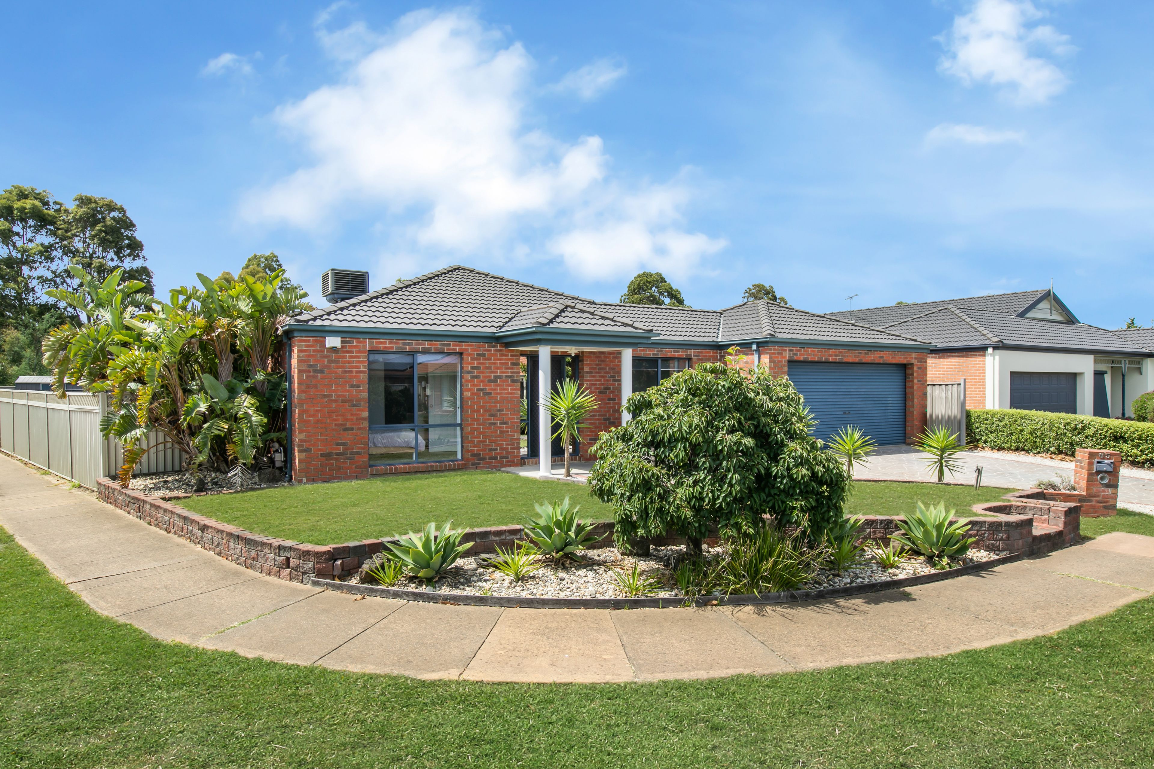 35 Hartland Circuit, Pakenham, VIC 3810