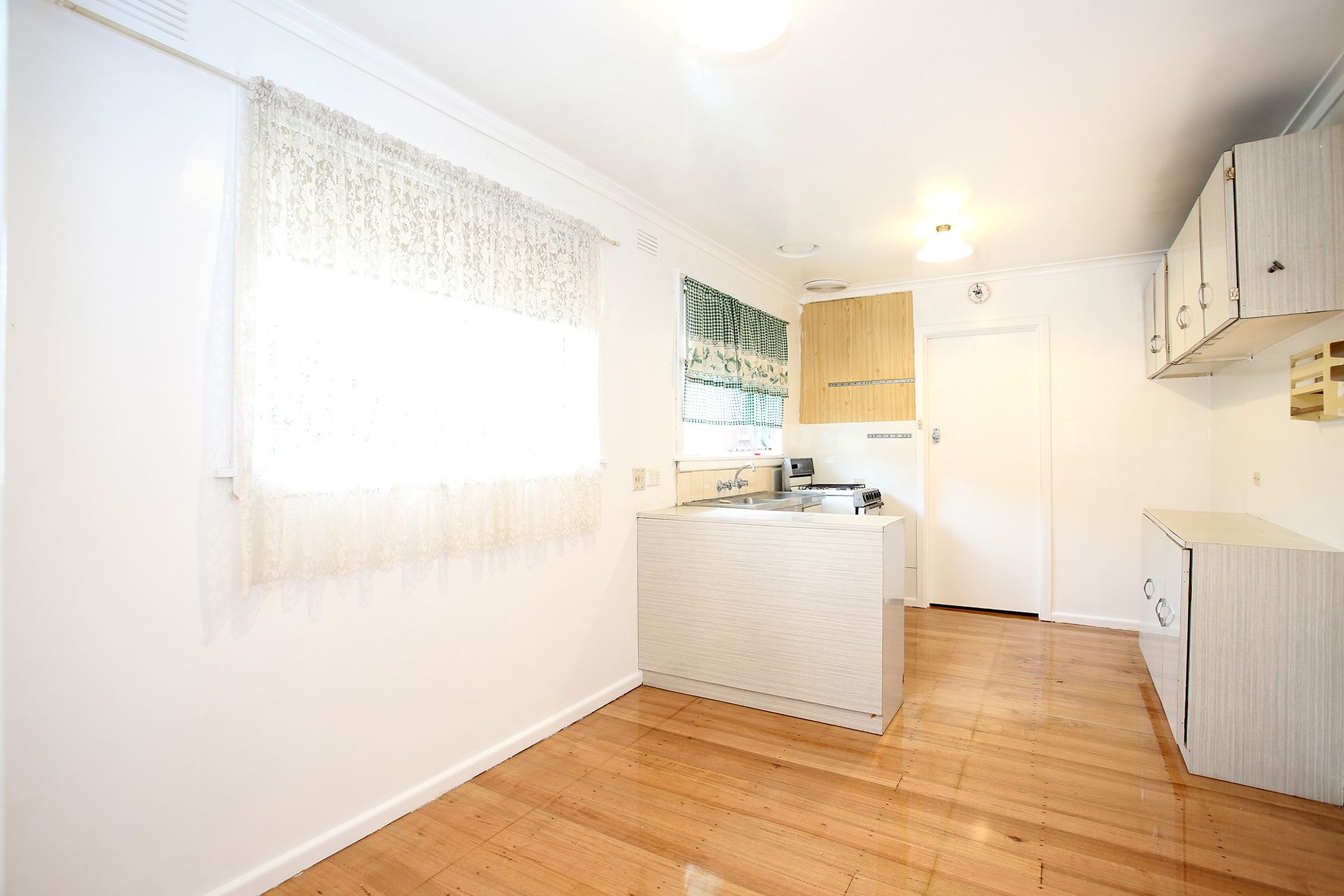 74A Chesterville Road, Cheltenham, VIC 3192