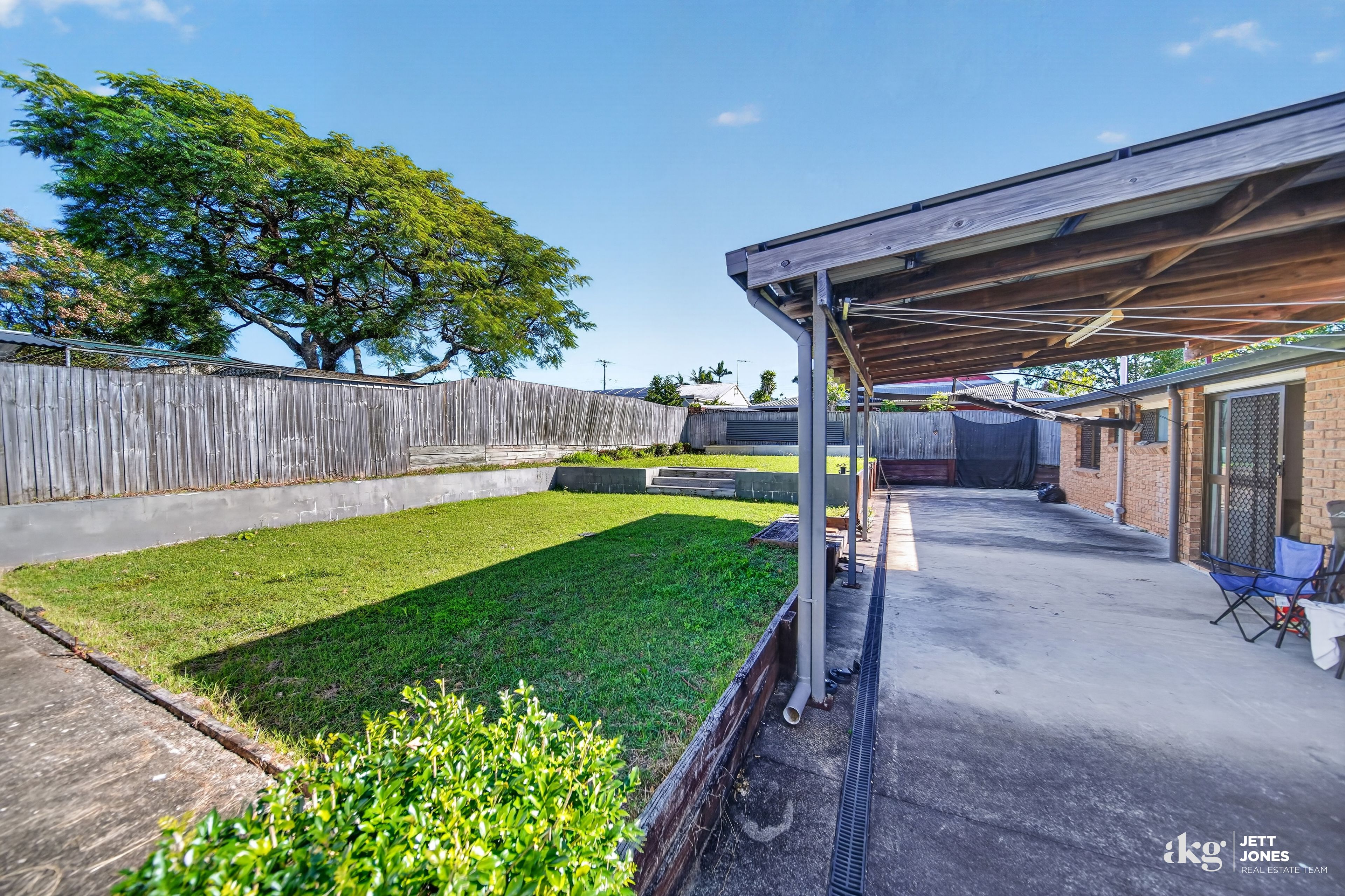 64 Radiata Street — photo 16 of 19