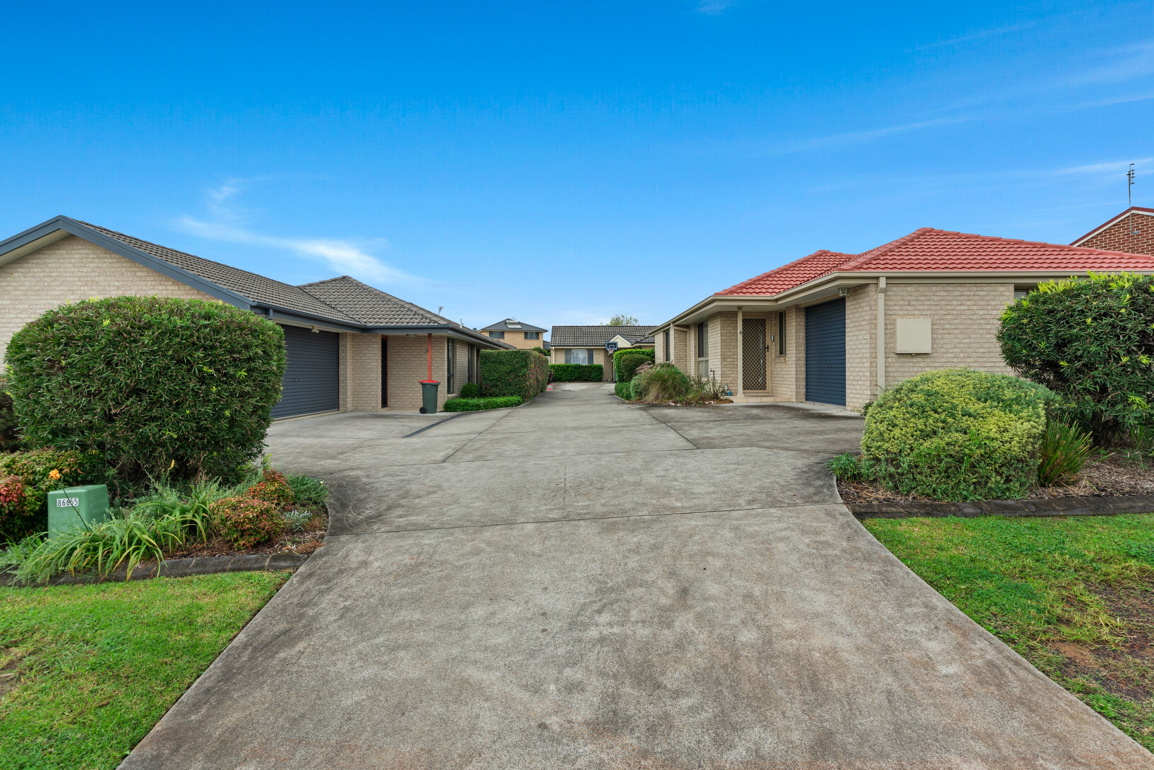 4/30 Sophia Road, Worrigee, NSW 2540 Sold Unit Ray White South