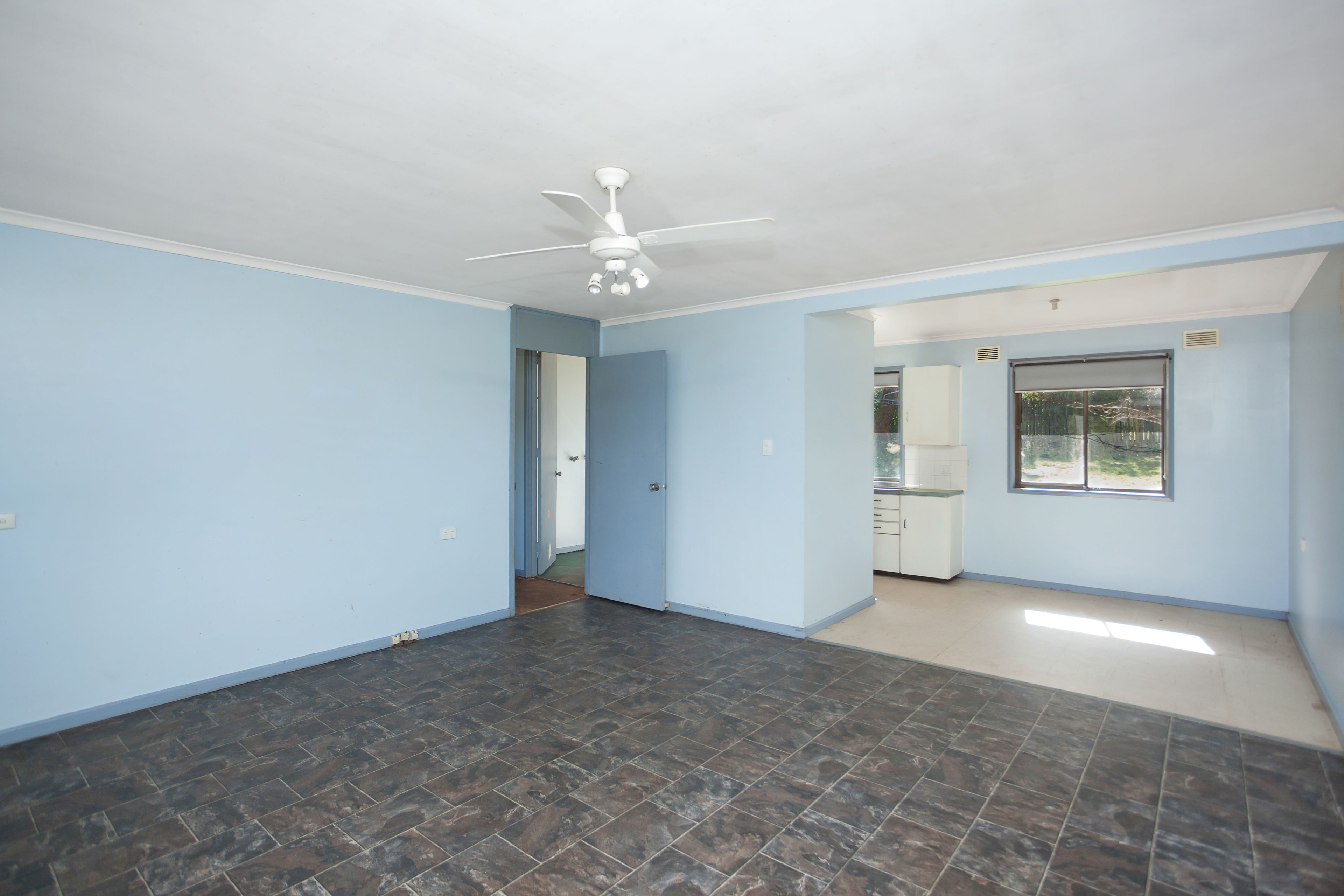 22 Valerie Street, Taree, NSW 2430