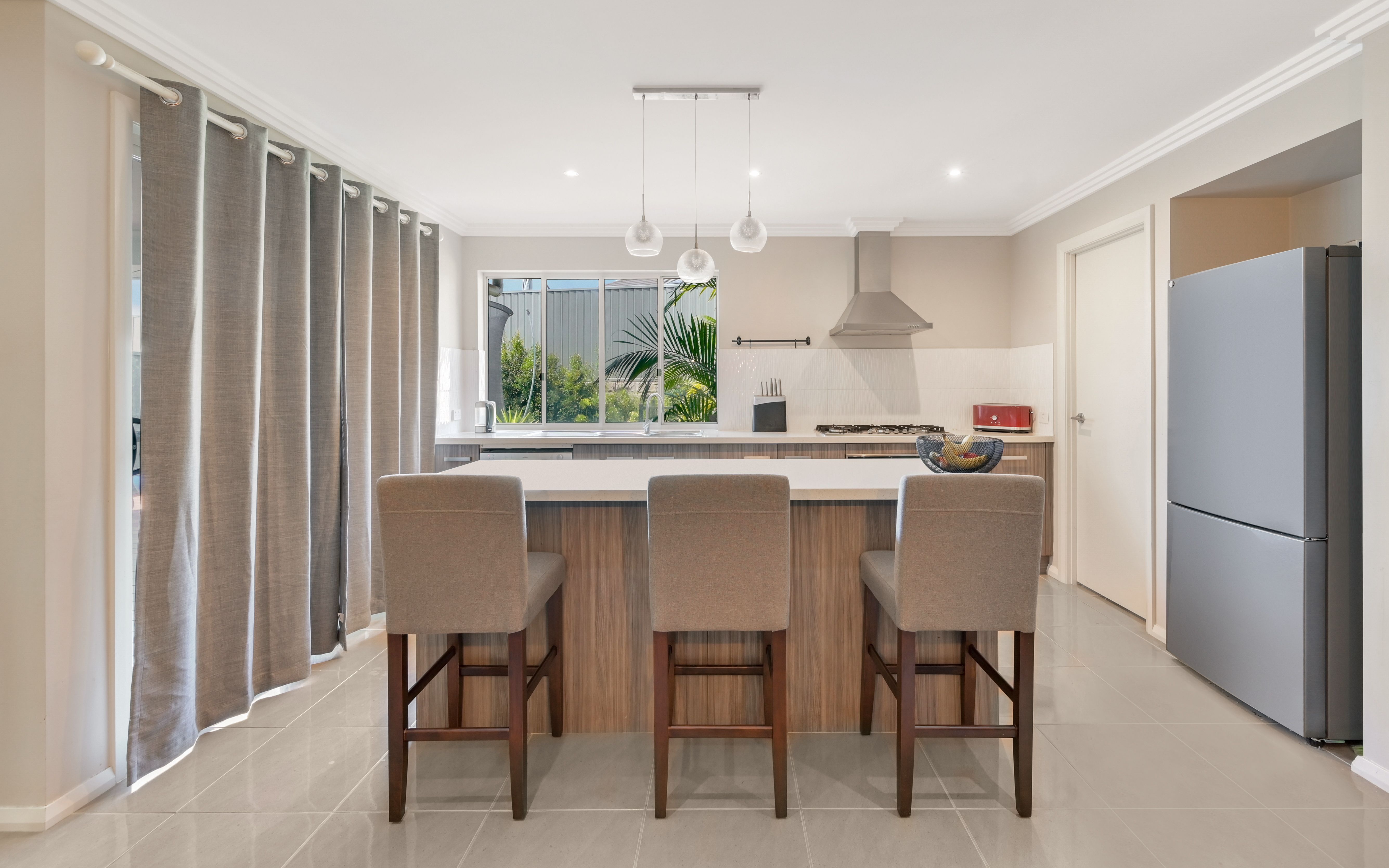 15 Coral Flame Circuit, Gregory Hills, NSW 2557